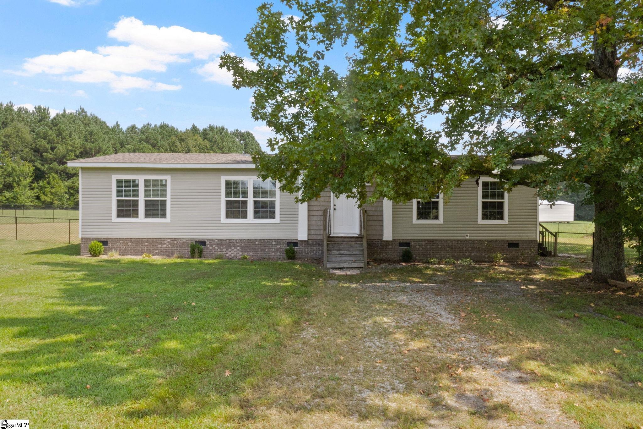 115 Lesley Road Pelzer, SC 29669-9063