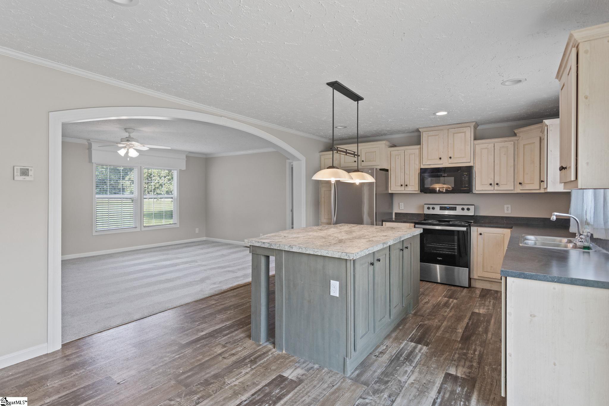 115 Lesley Road Pelzer, SC 29669-9063