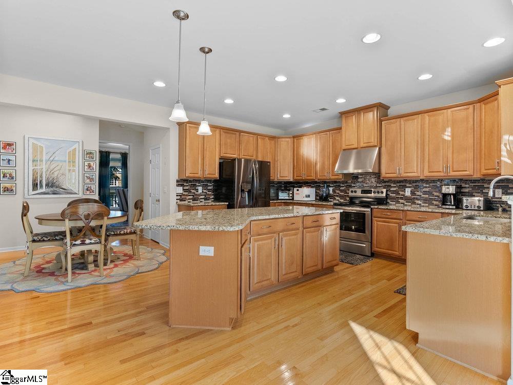 30 Hydrangea Way Simpsonville, SC 29681