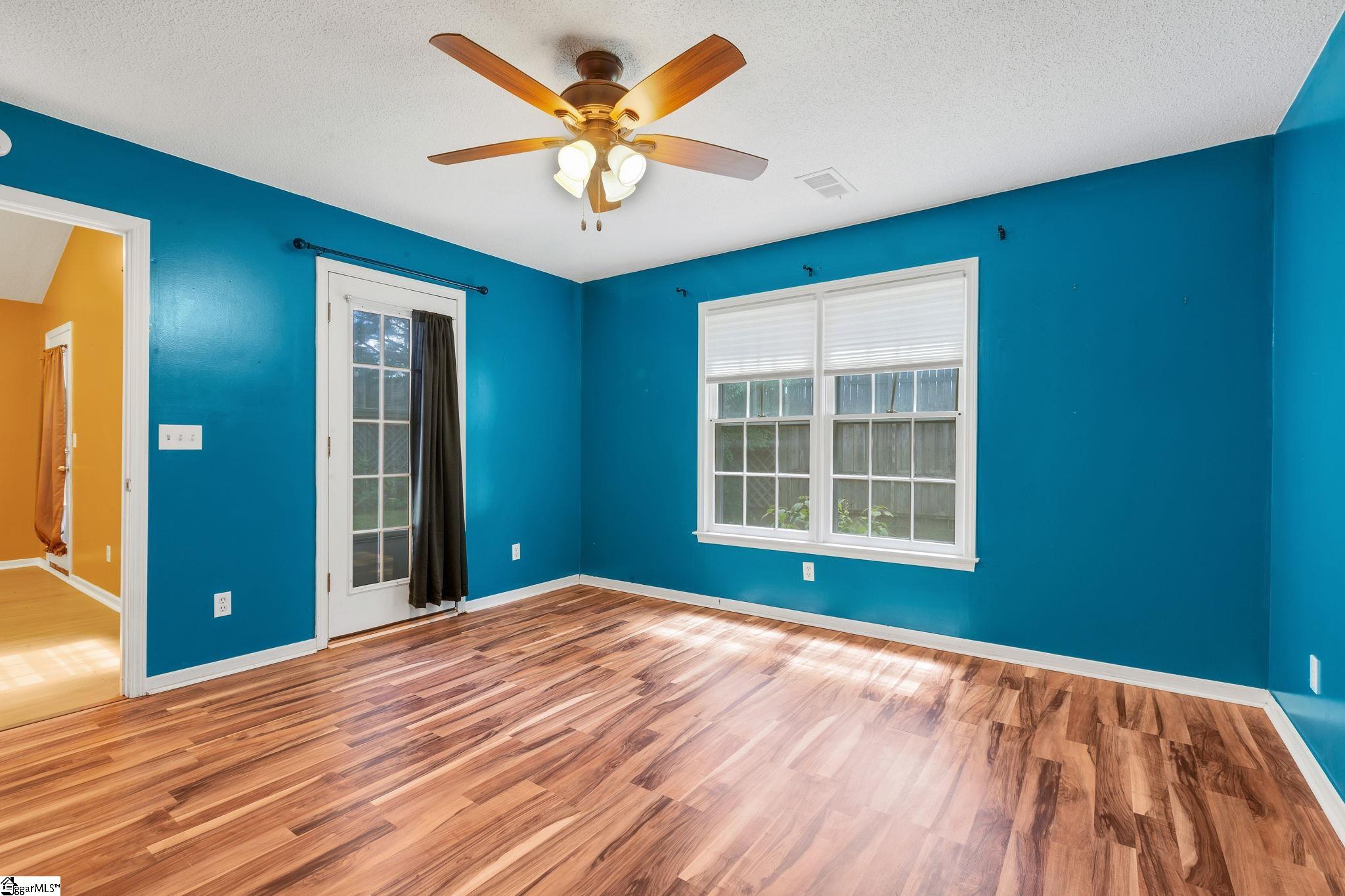 2001 Pelham Road UNIT Unit #30 Greenville, SC 29615