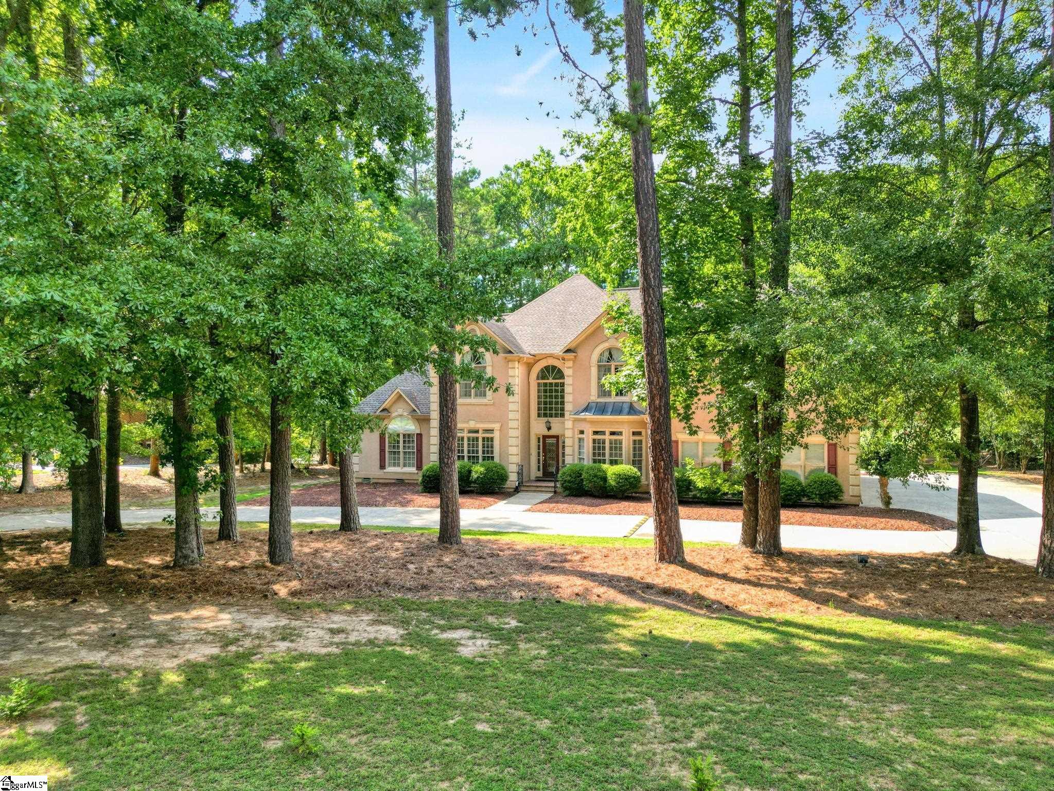 228 Indian Wells Drive Spartanburg, SC 29306