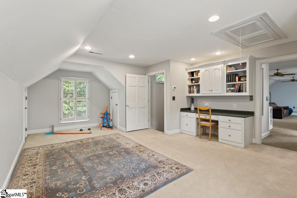 15 Orchard Meadow Lane Greenville, SC 29607