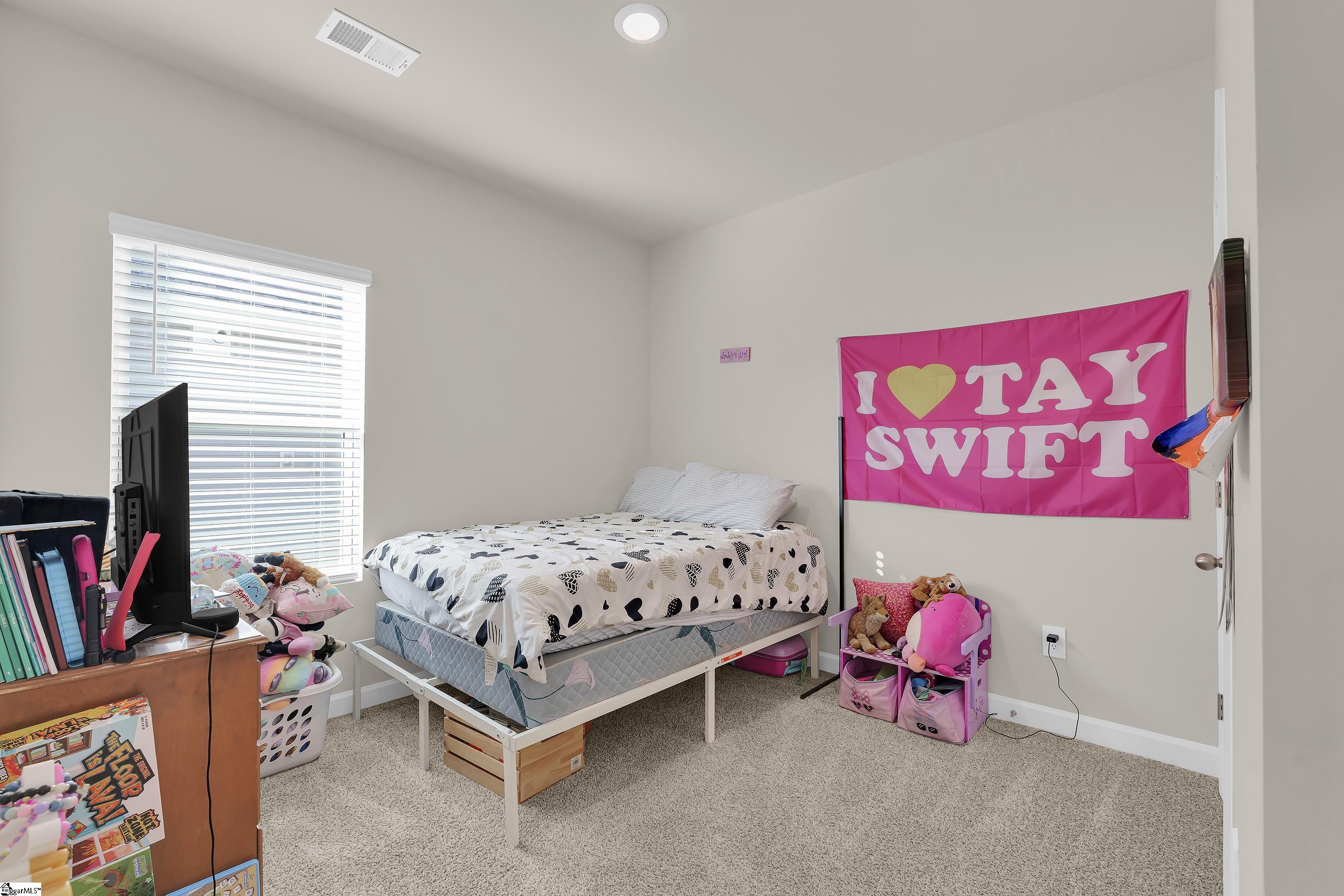 110 Firehole Road Gray Court, SC 29645