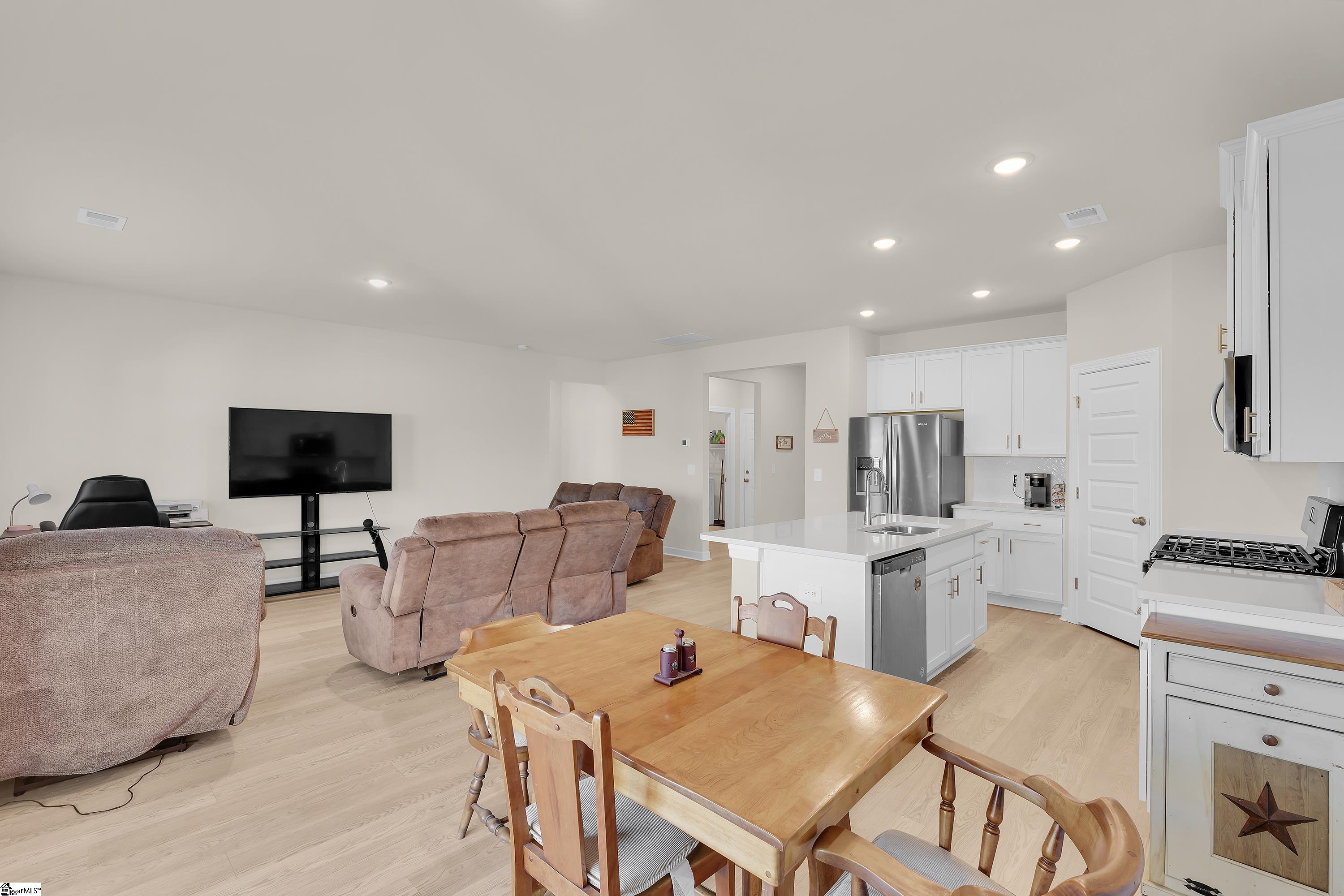 110 Firehole Road Gray Court, SC 29645