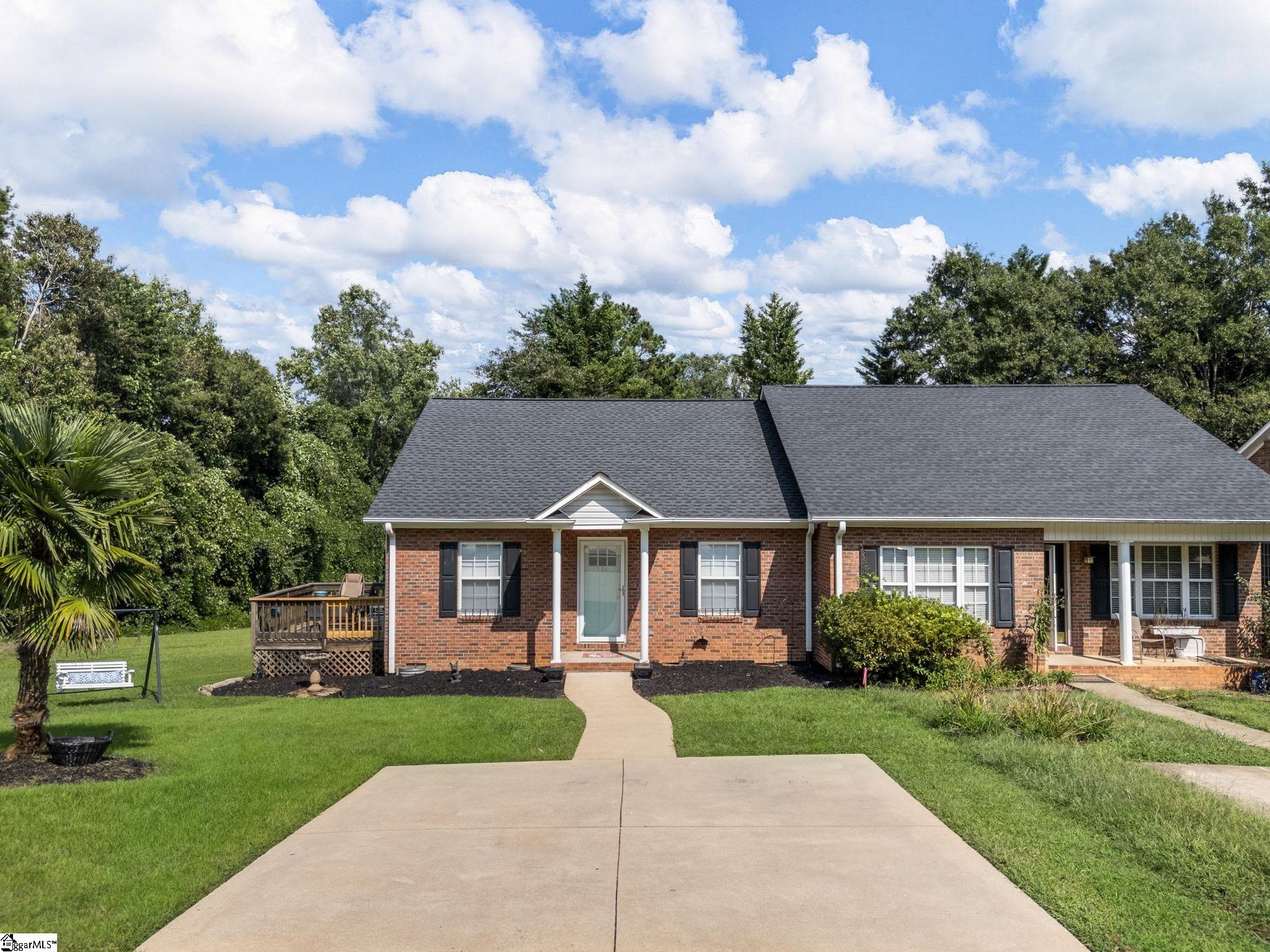 318 Sunridge Drive Spartanburg, SC 29302