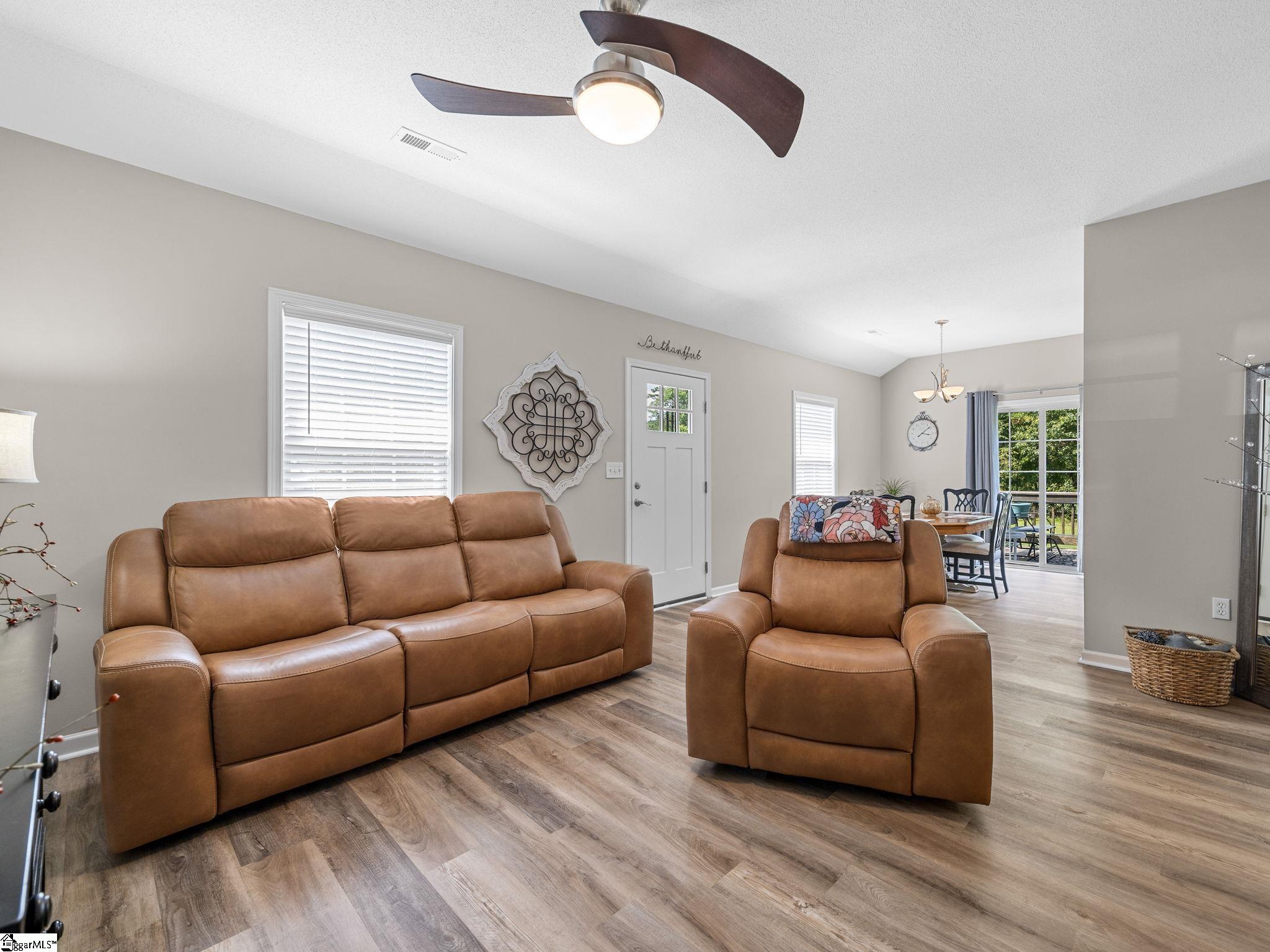 318 Sunridge Drive Spartanburg, SC 29302