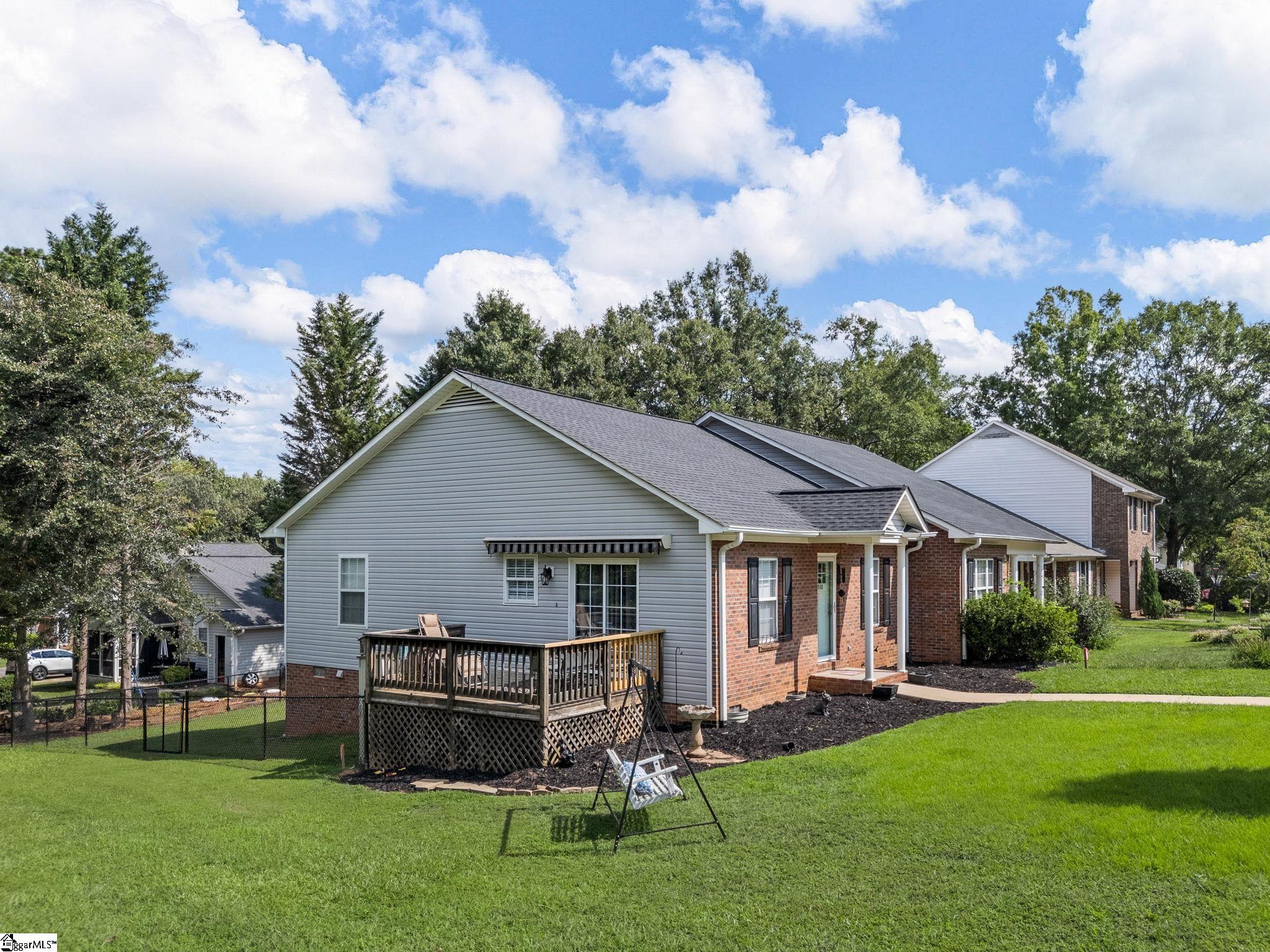 318 Sunridge Drive Spartanburg, SC 29302