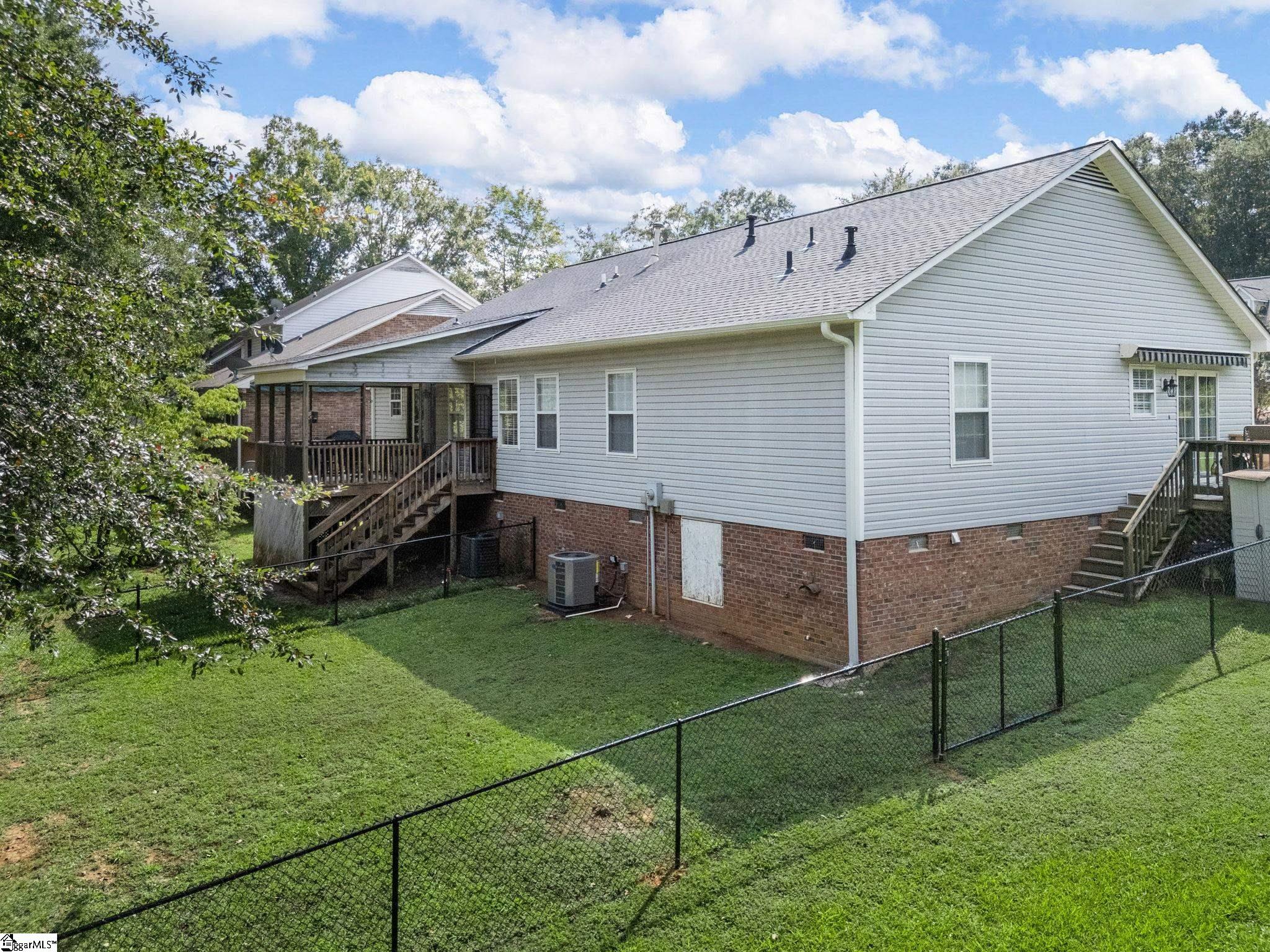318 Sunridge Drive Spartanburg, SC 29302