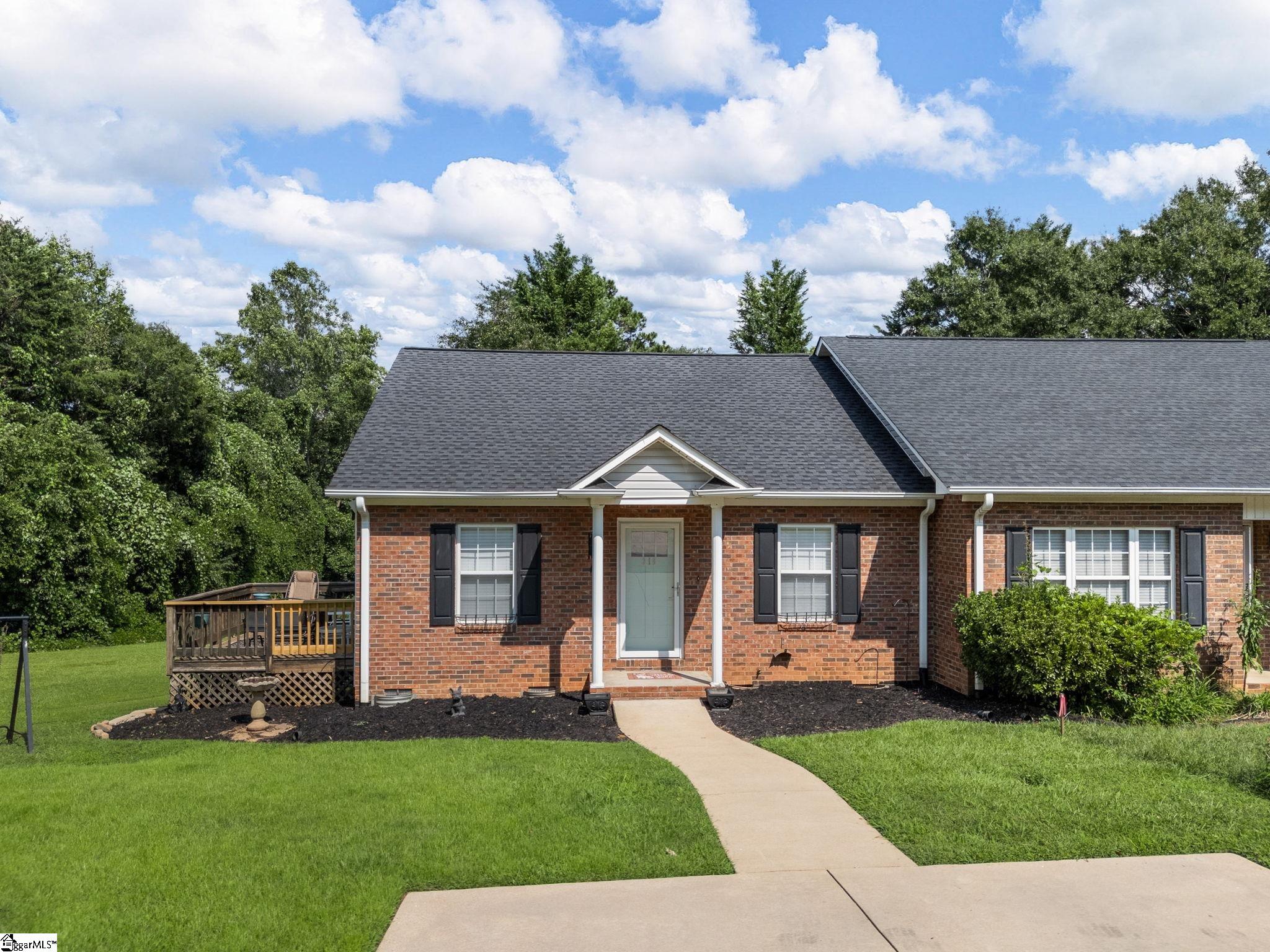 318 Sunridge Drive Spartanburg, SC 29302