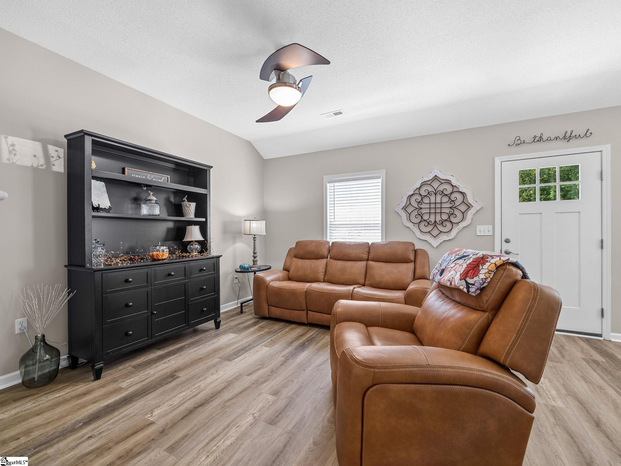318 Sunridge Drive Spartanburg, SC 29302