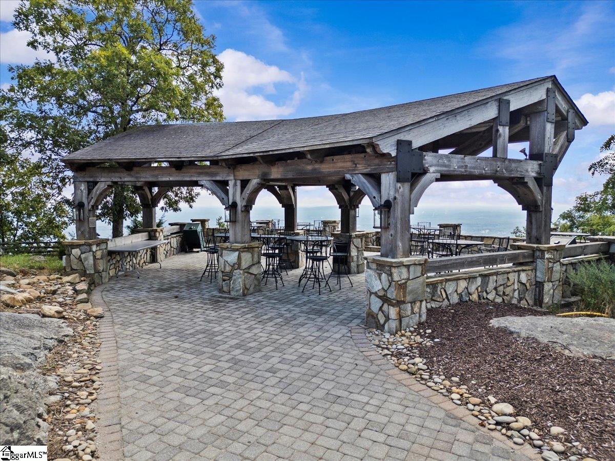 19 Grosbeak Way Landrum, SC 29356