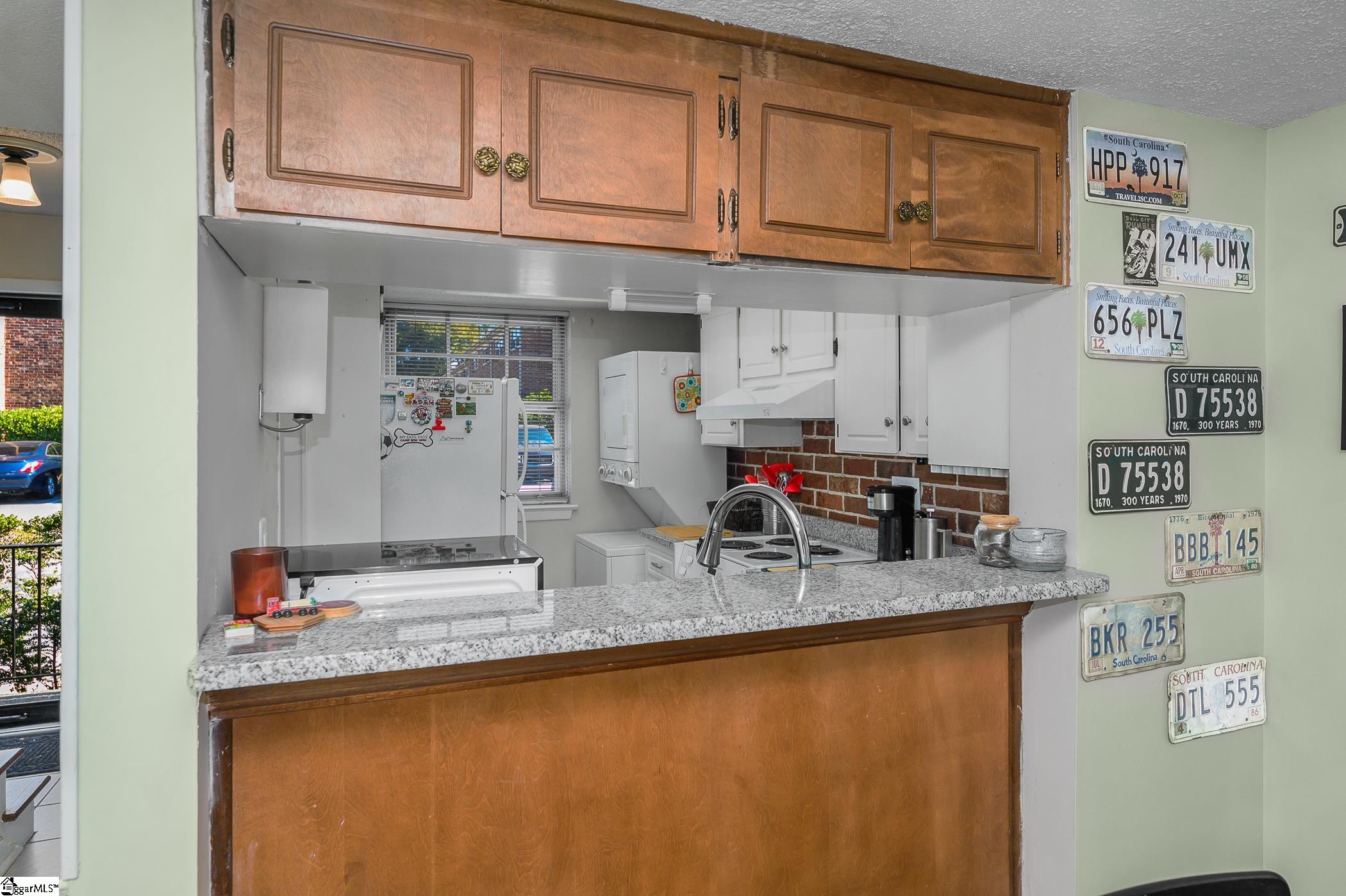 2530 E North Street Greenville, SC 29615