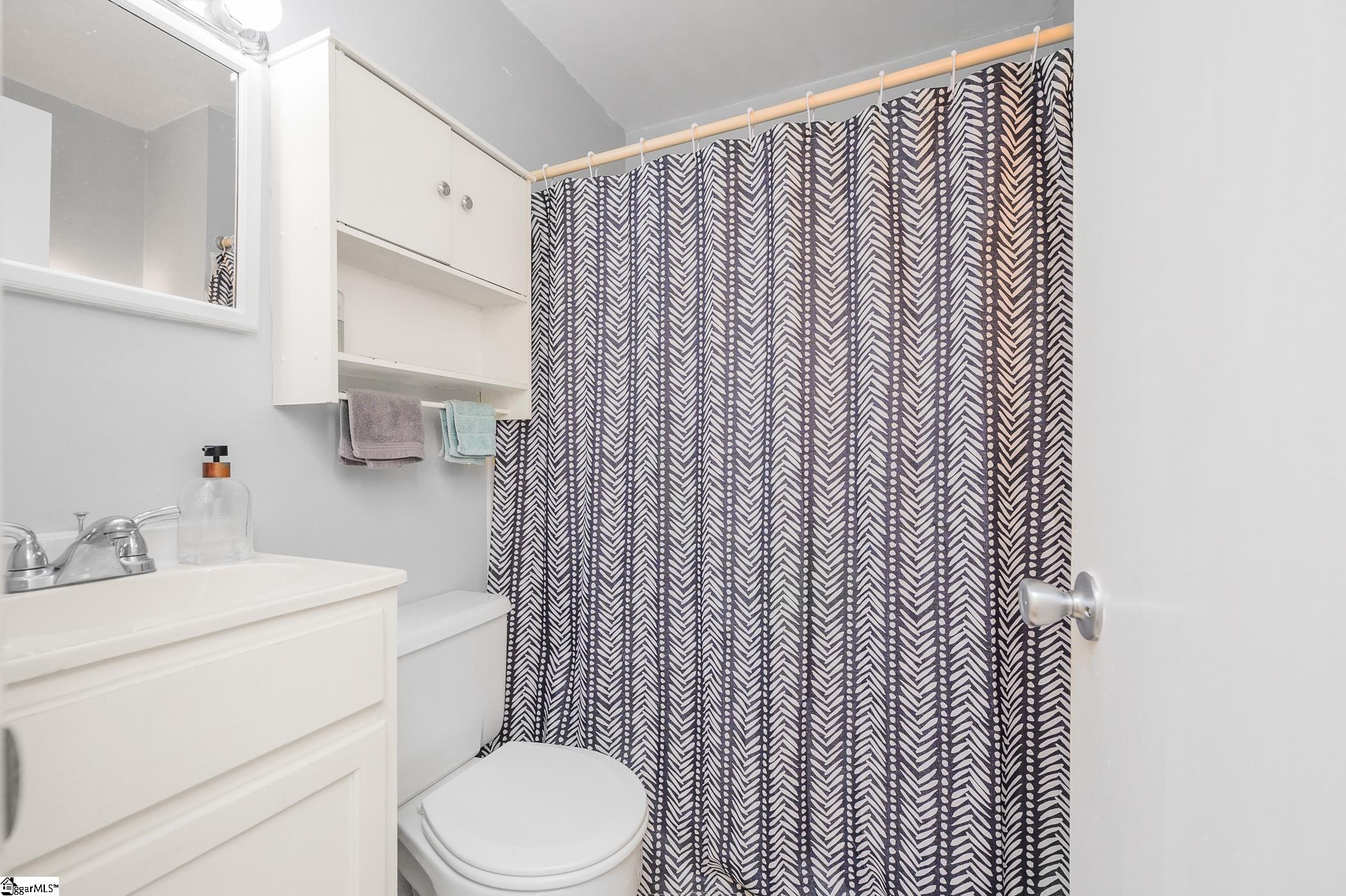 2530 E North Street Greenville, SC 29615
