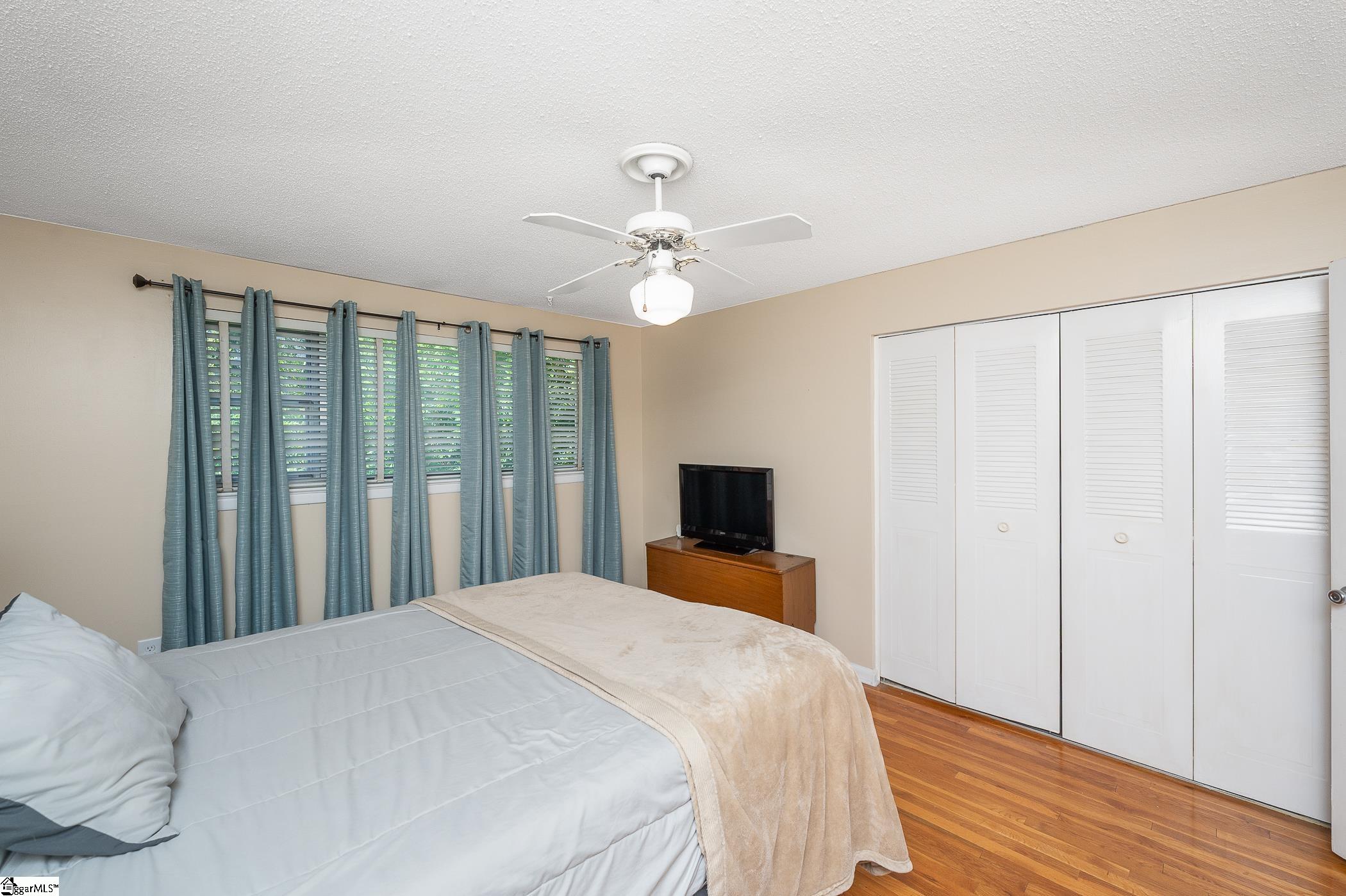 2530 E North Street Greenville, SC 29615