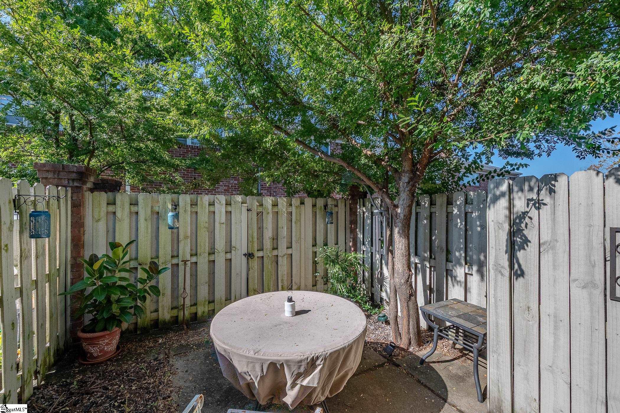 2530 E North Street Greenville, SC 29615