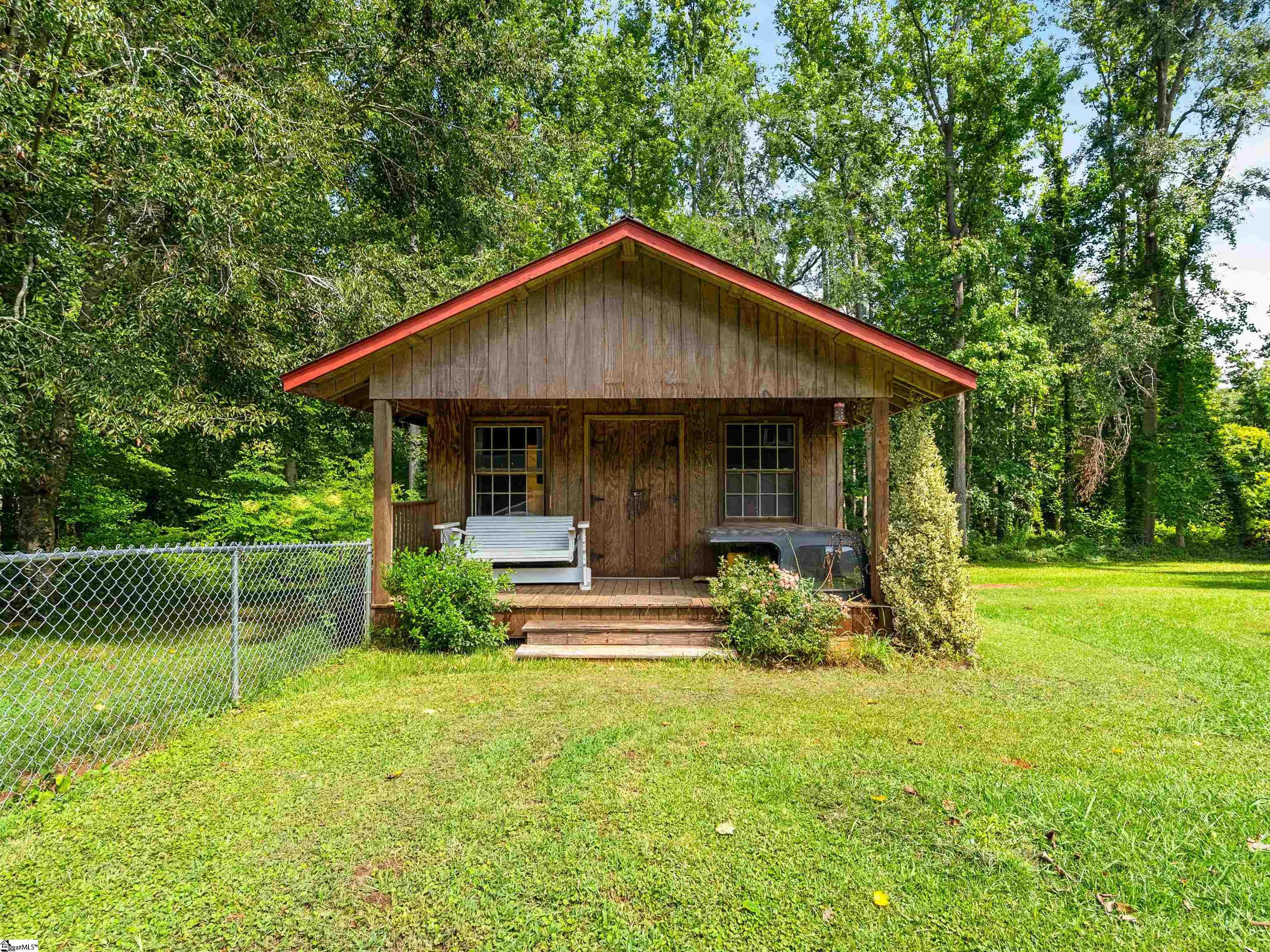 115 Kingston Drive Laurens, SC 29360