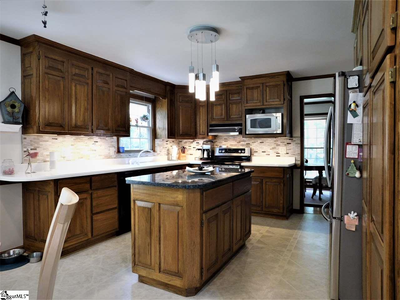 102 Lex Court Greer, SC 29651