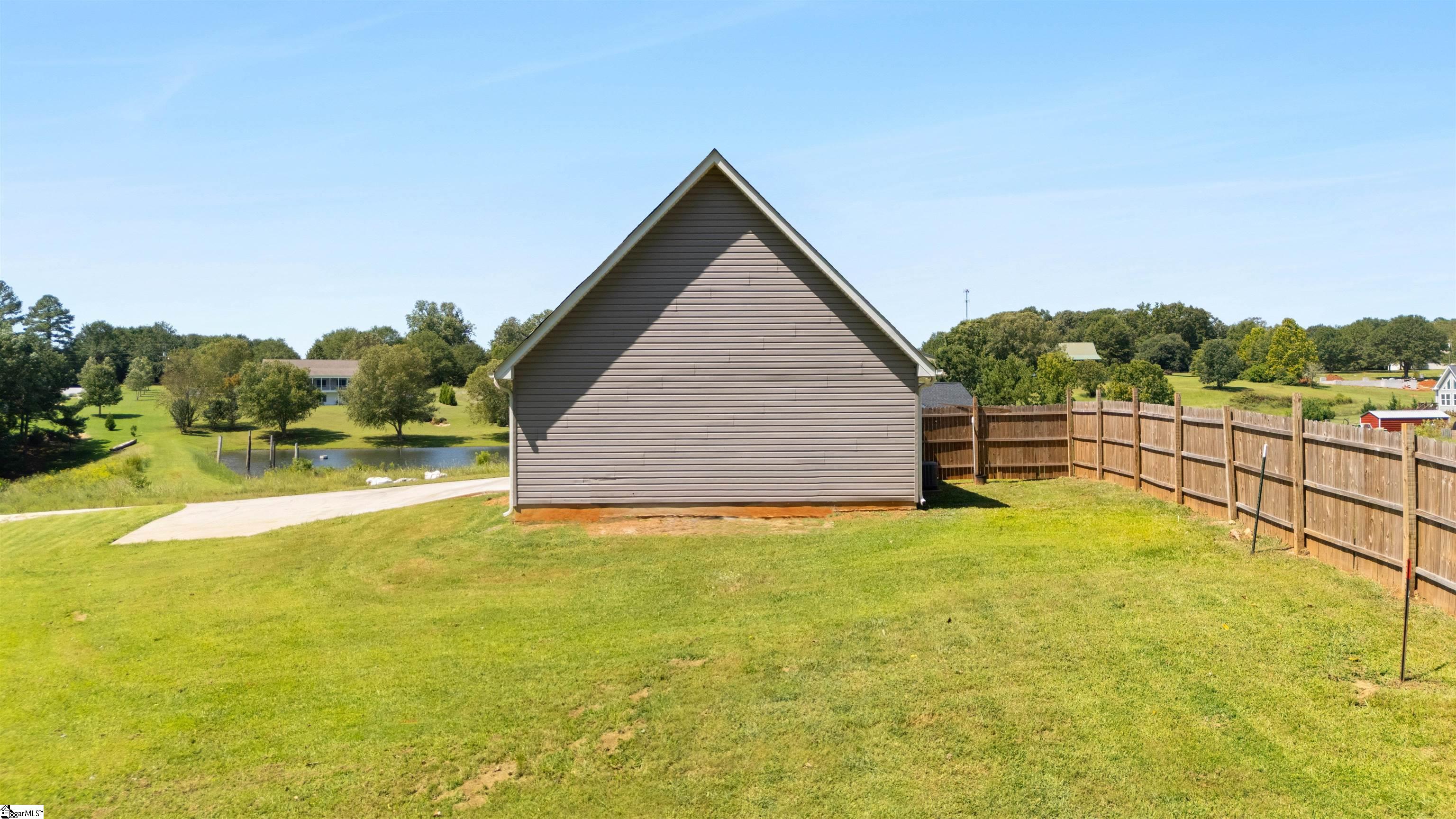 381 Deer Farm Pond Lane Fair Play, SC 29643