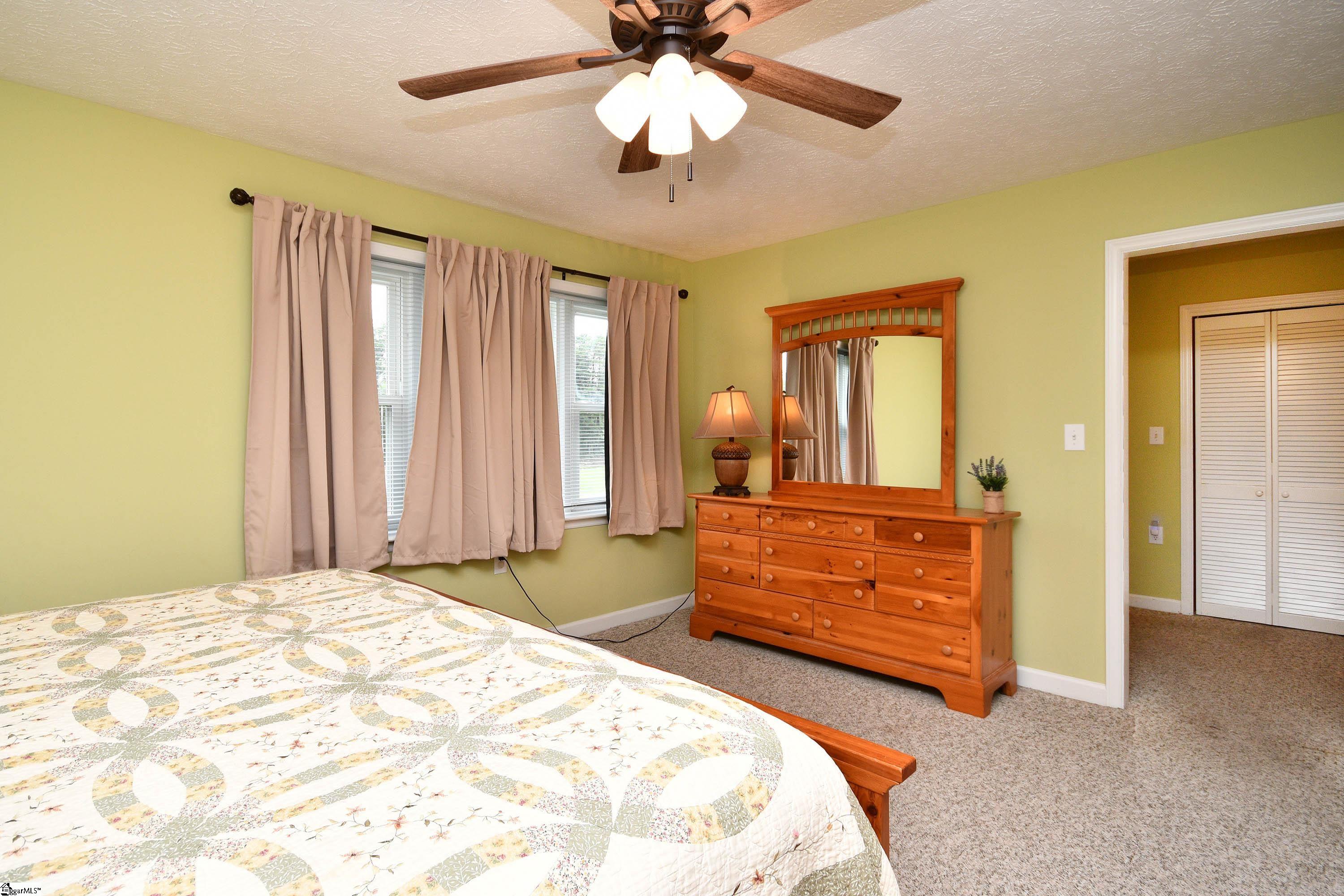100 Ivyway Lane Liberty, SC 29657
