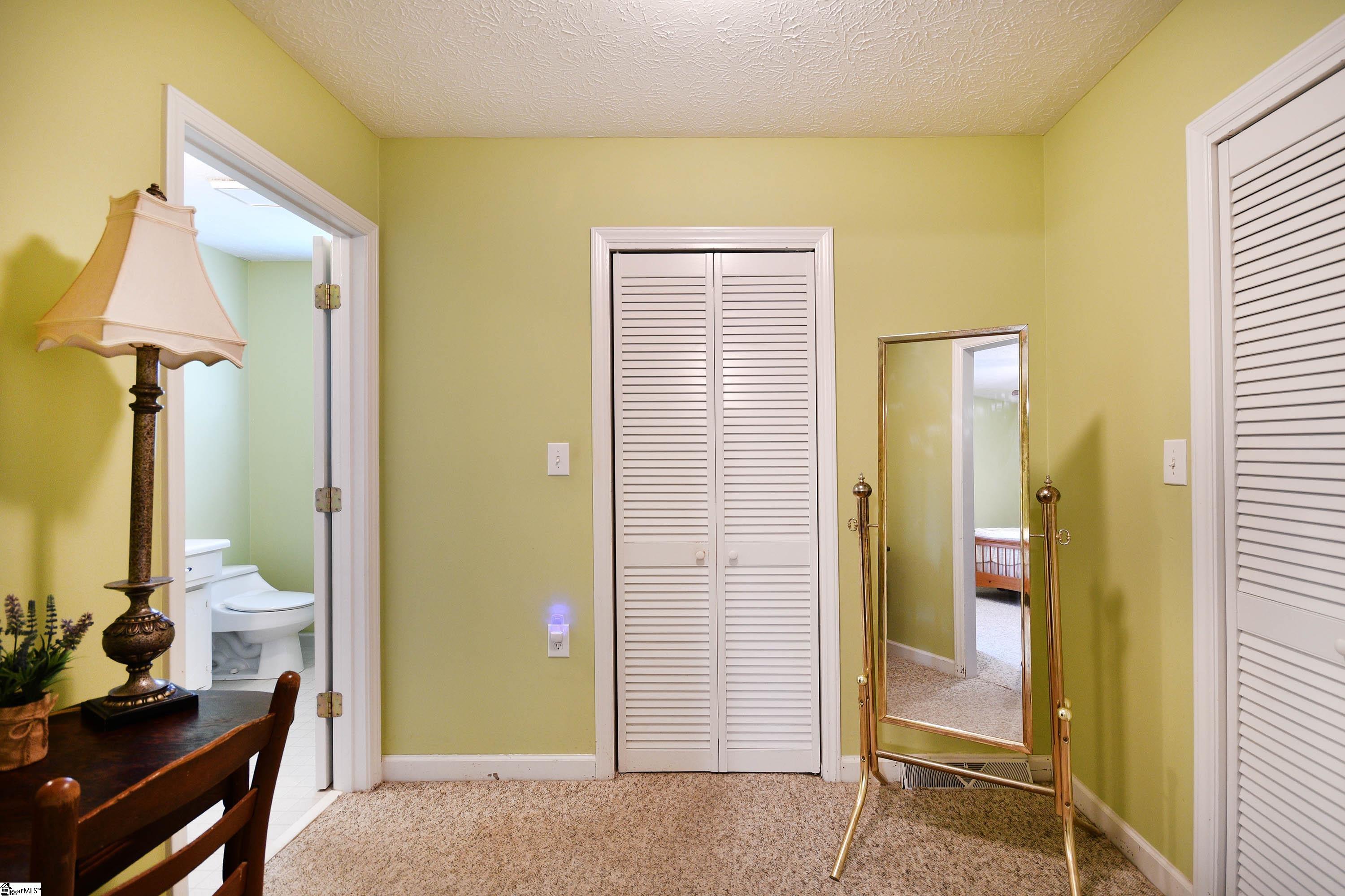 100 Ivyway Lane Liberty, SC 29657