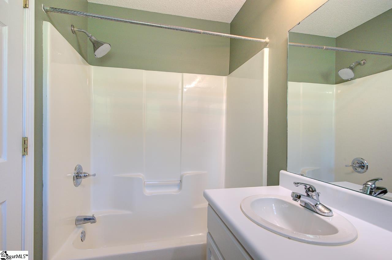 103 Orchard Way Piedmont, SC 29673