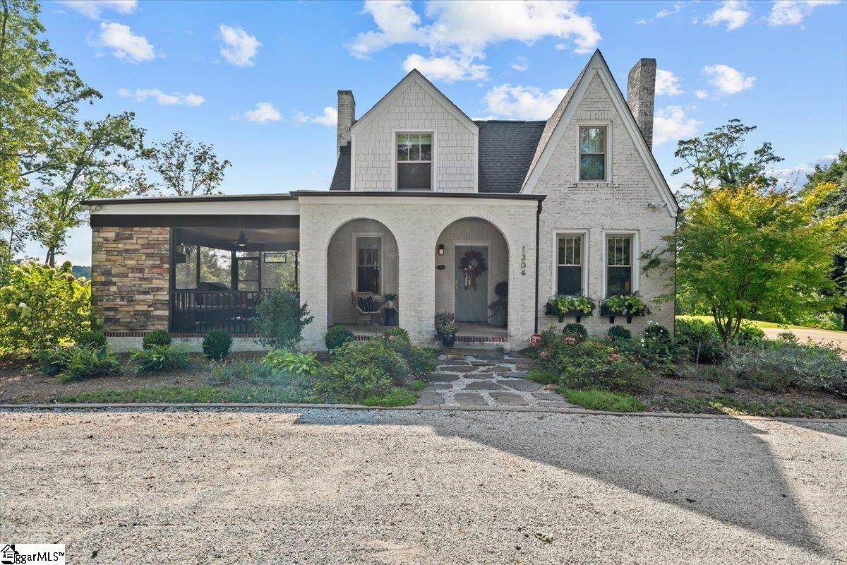 1304 N Parker Road Greenville, SC 29609
