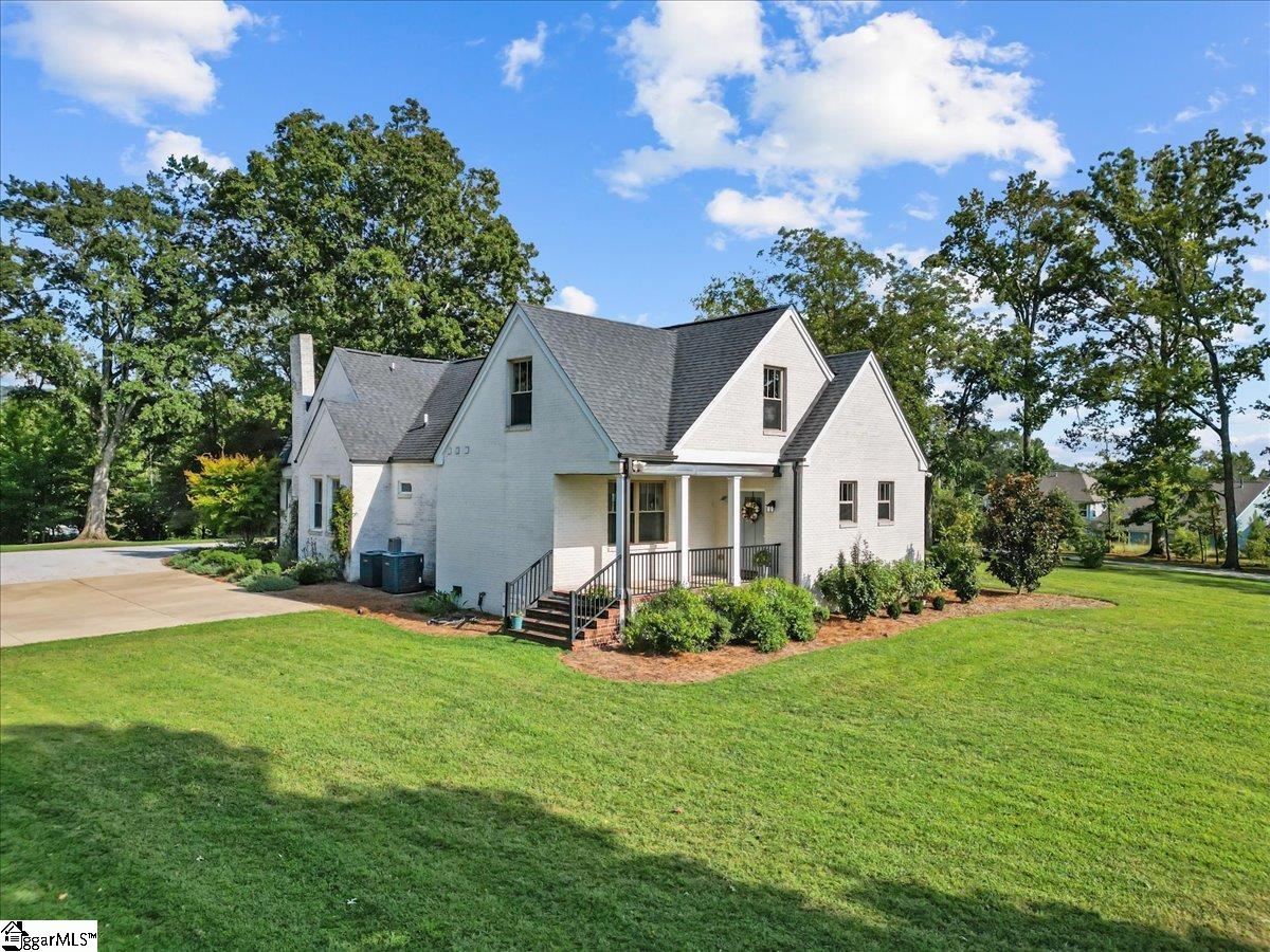 1304 N Parker Road Greenville, SC 29609