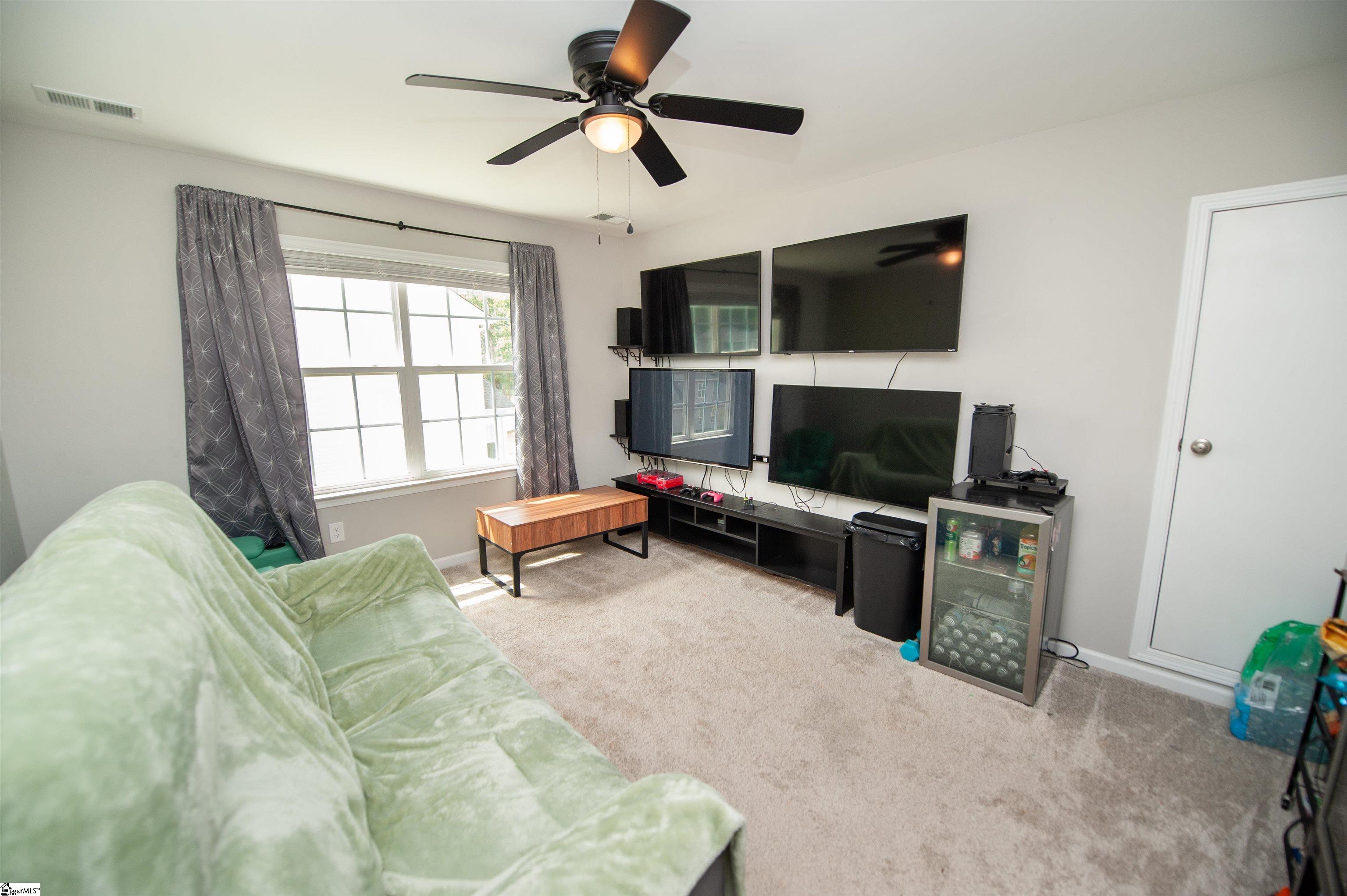 4234 Winding Ridge Way Boiling Springs, SC 29316