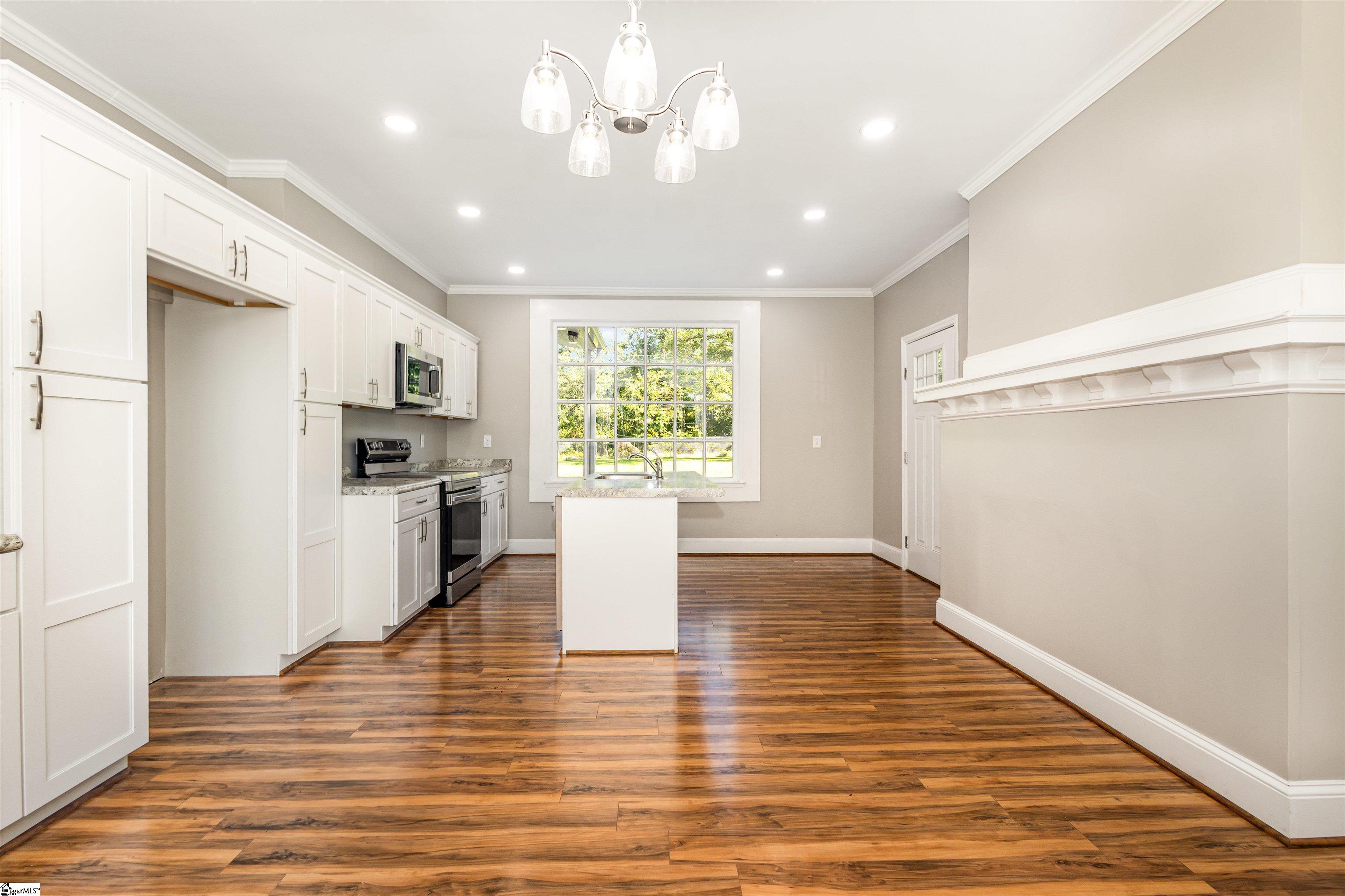 1110 Hayne Street Spartanburg, SC 29301