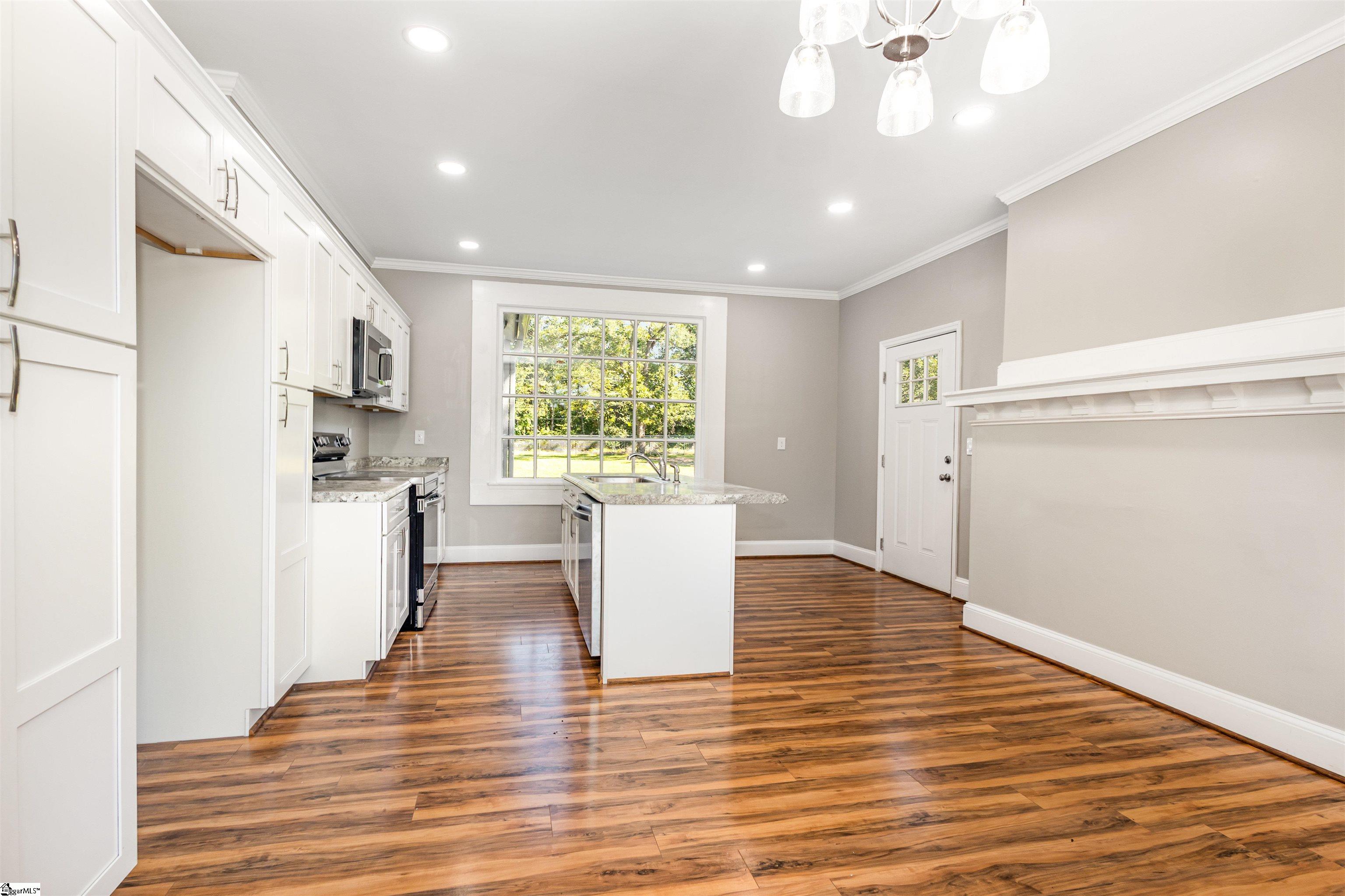 1110 Hayne Street Spartanburg, SC 29301