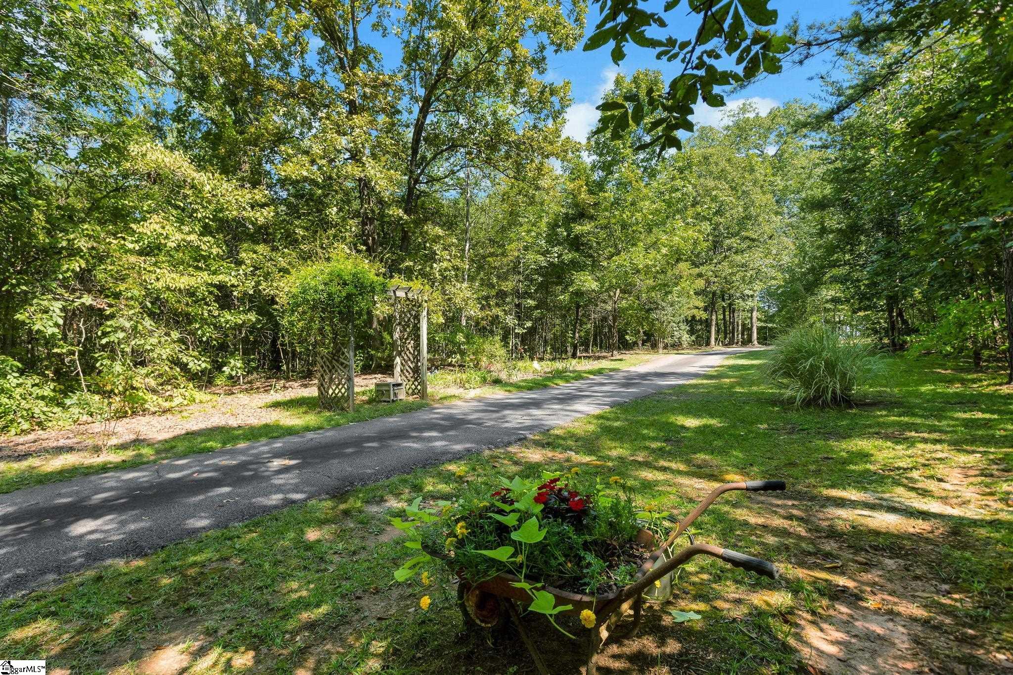 4539 Locust Hill Road Taylors, SC 29687