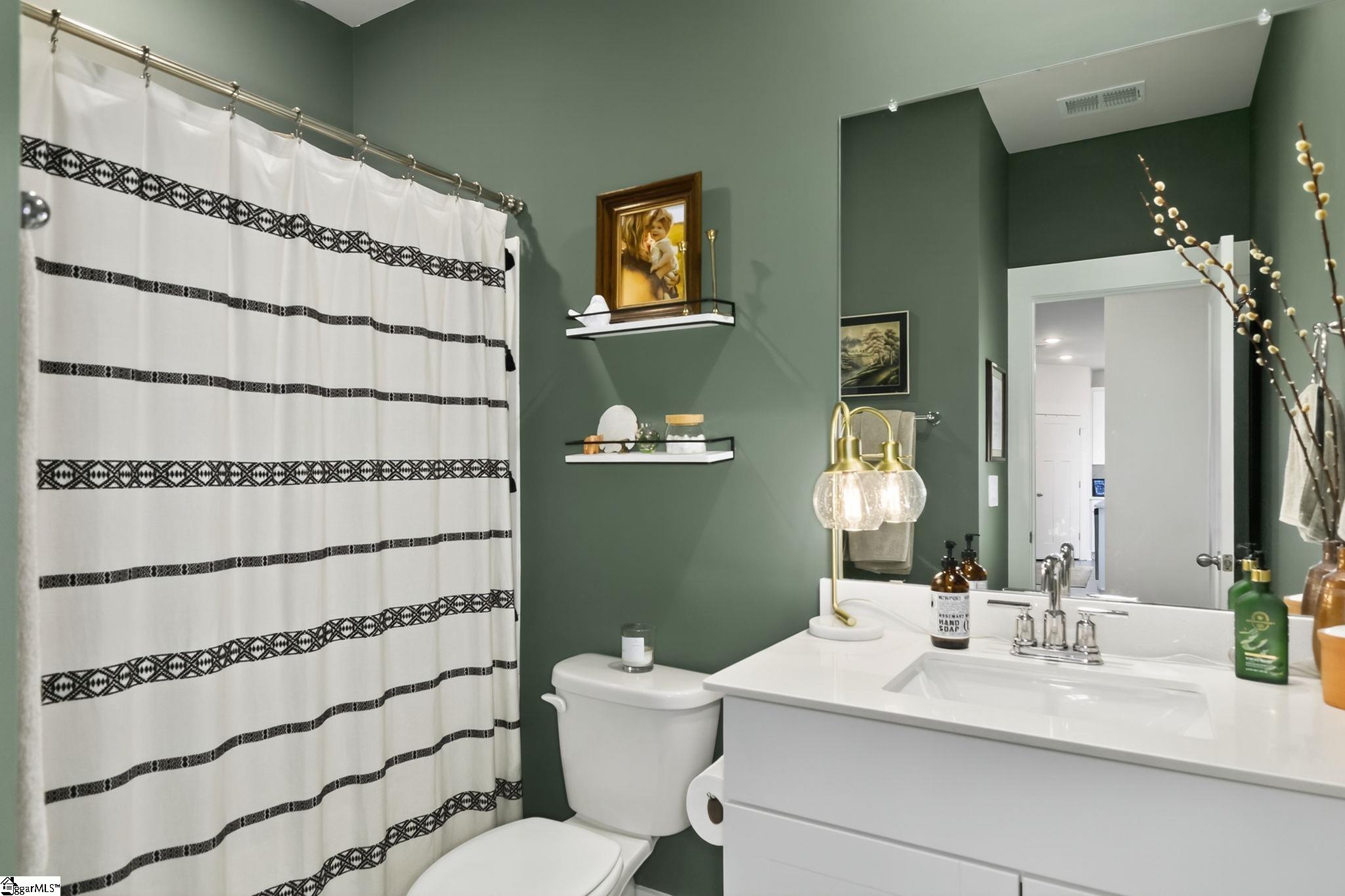 207 Allenby Lane Simpsonville, SC 29680