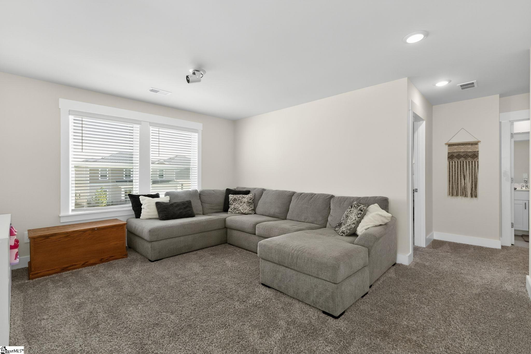 207 Allenby Lane Simpsonville, SC 29680
