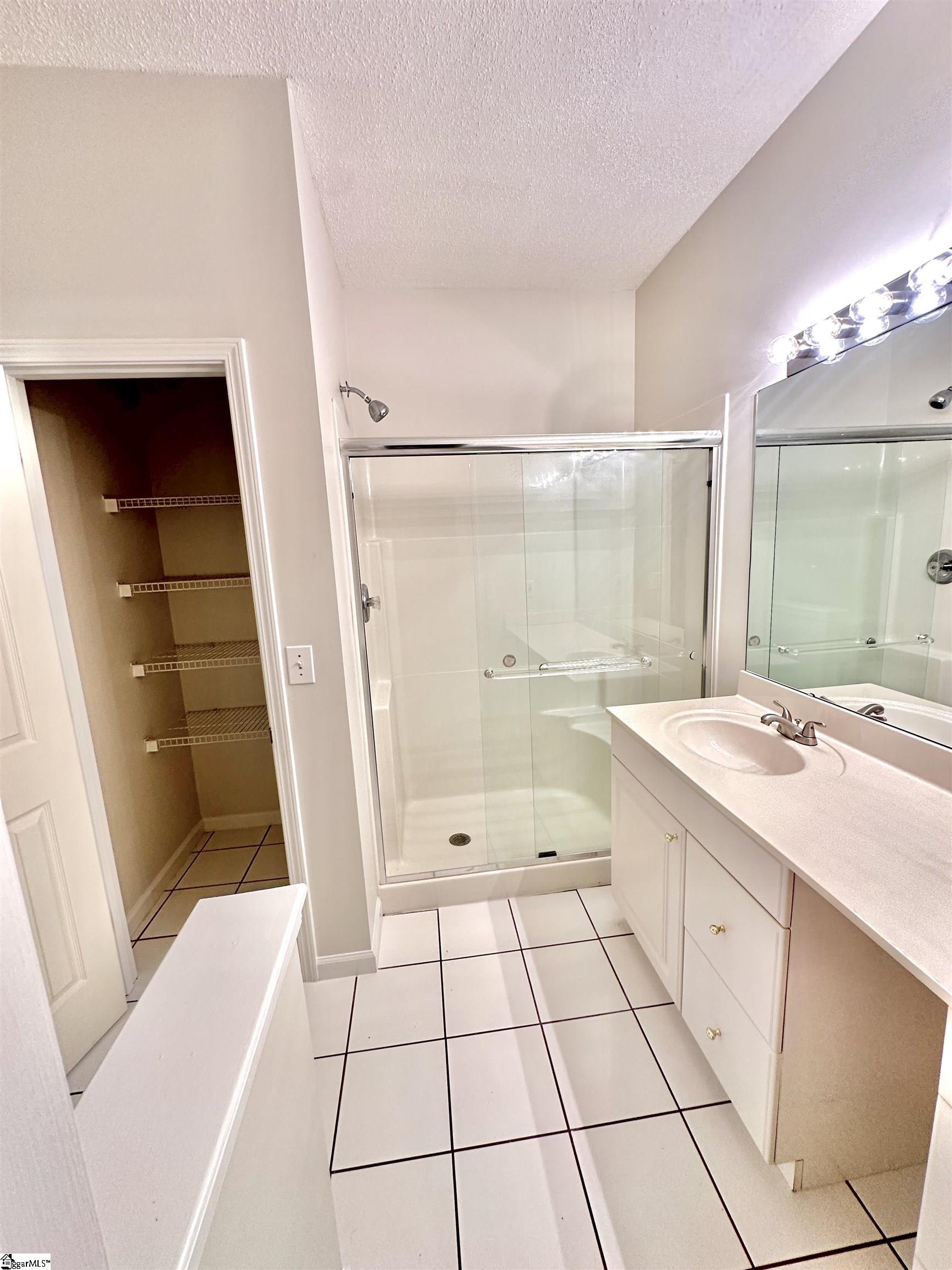 16 Chablis Court Mauldin, SC 29662