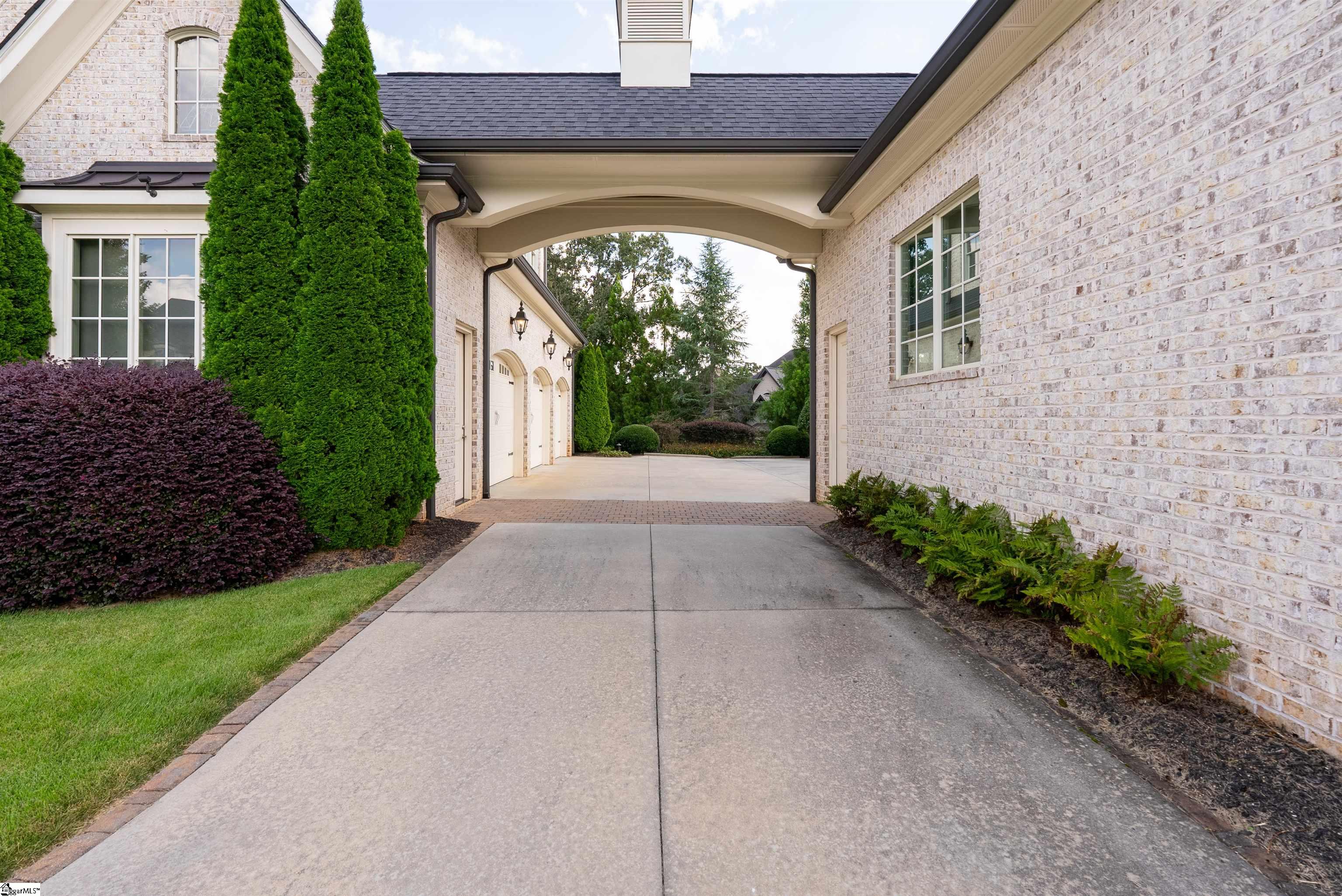 216 Privello Place Simpsonville, SC 29681