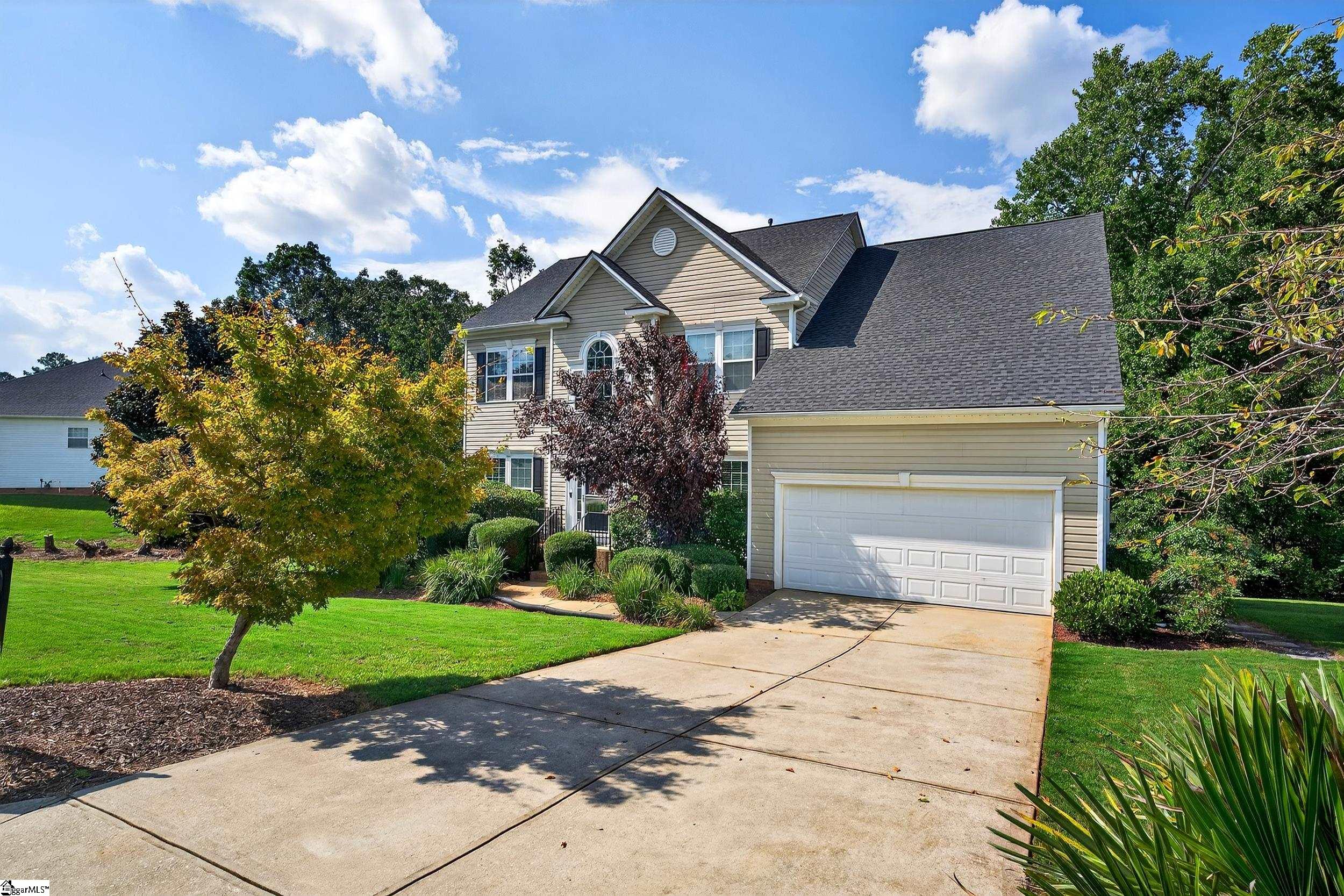 109 Hydrangea Way Simpsonville, SC 29681