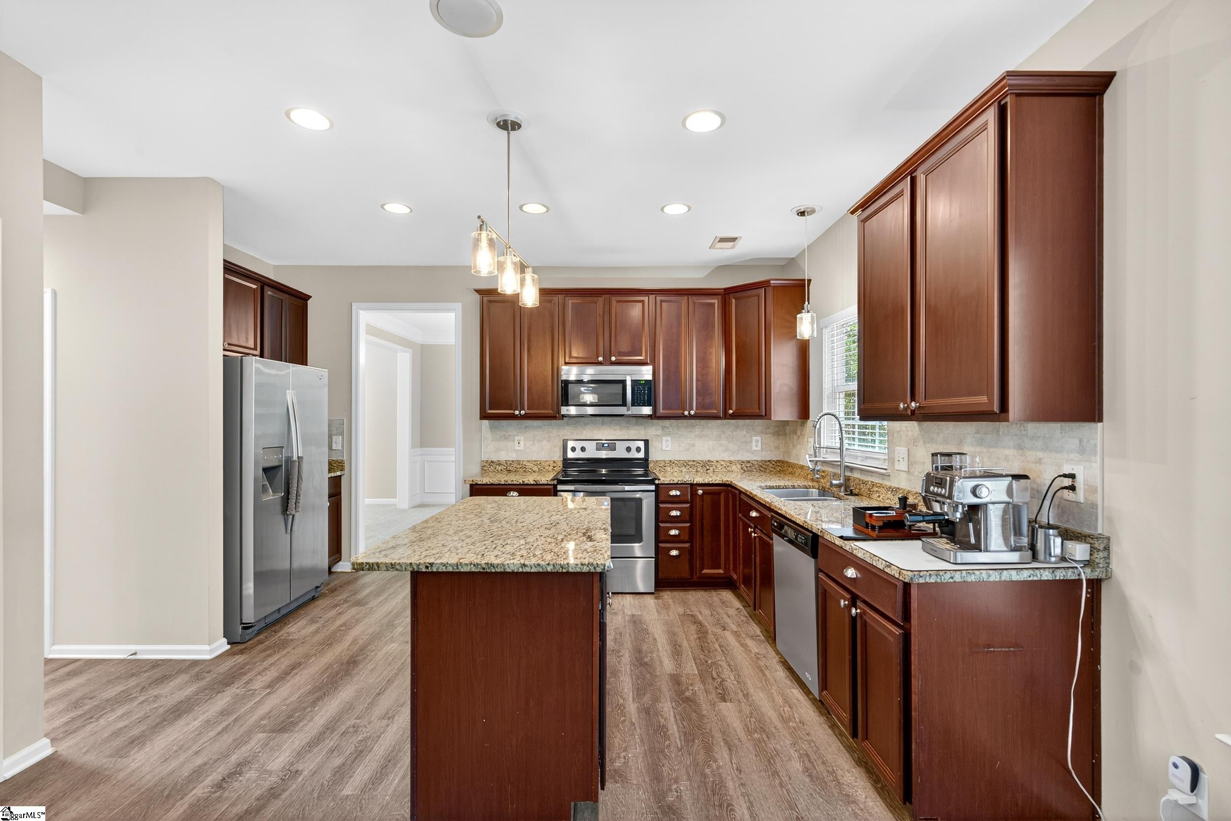 109 Hydrangea Way Simpsonville, SC 29681