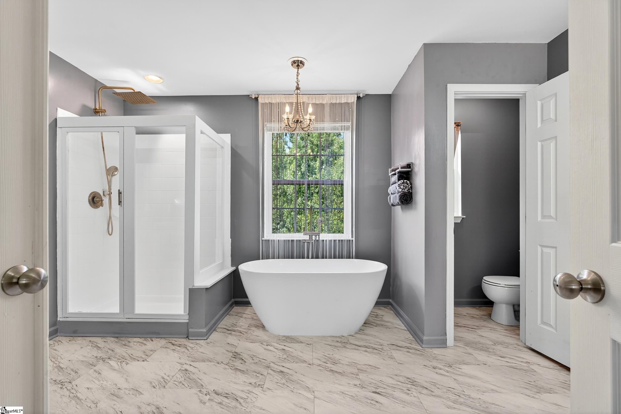 109 Hydrangea Way Simpsonville, SC 29681