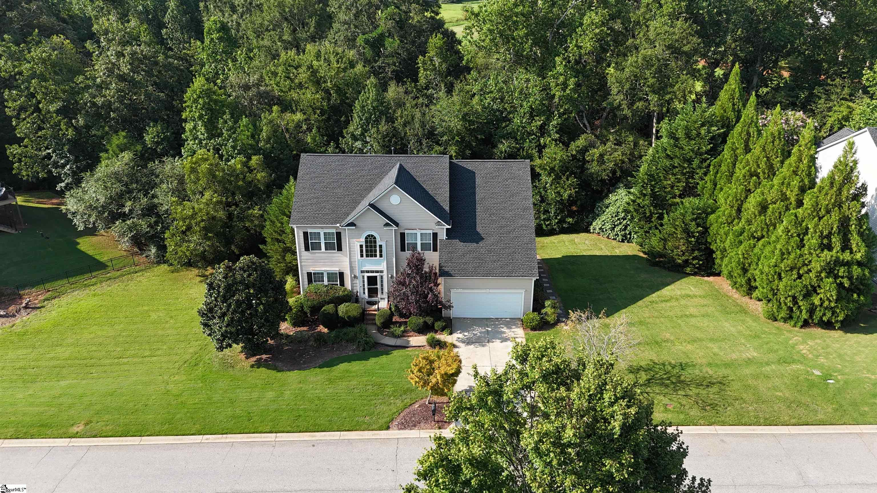 109 Hydrangea Way Simpsonville, SC 29681