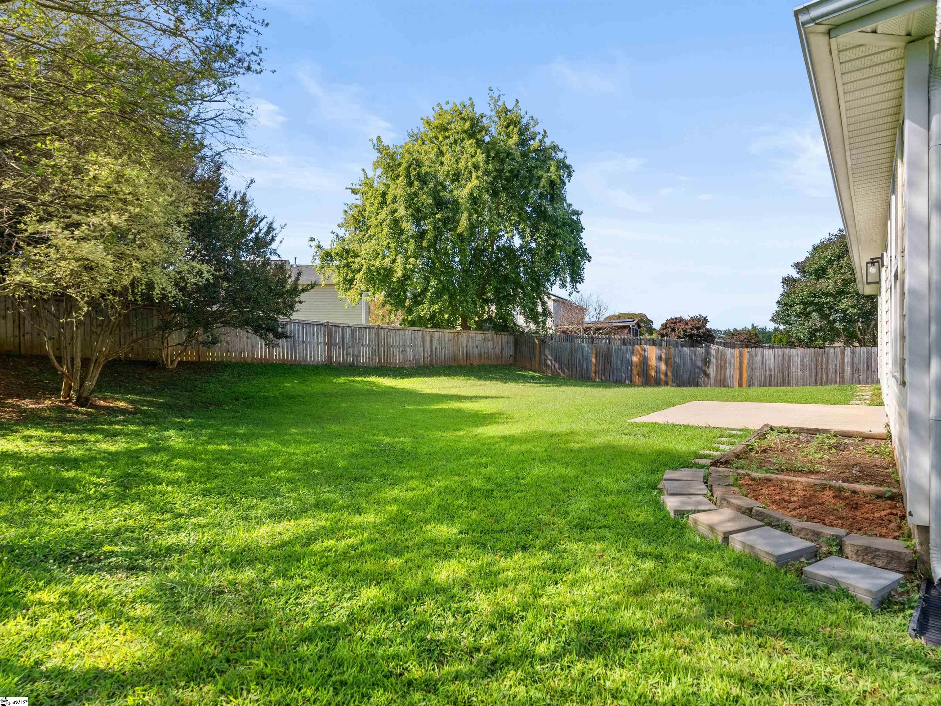 203 Basswood Drive Roebuck, SC 29376