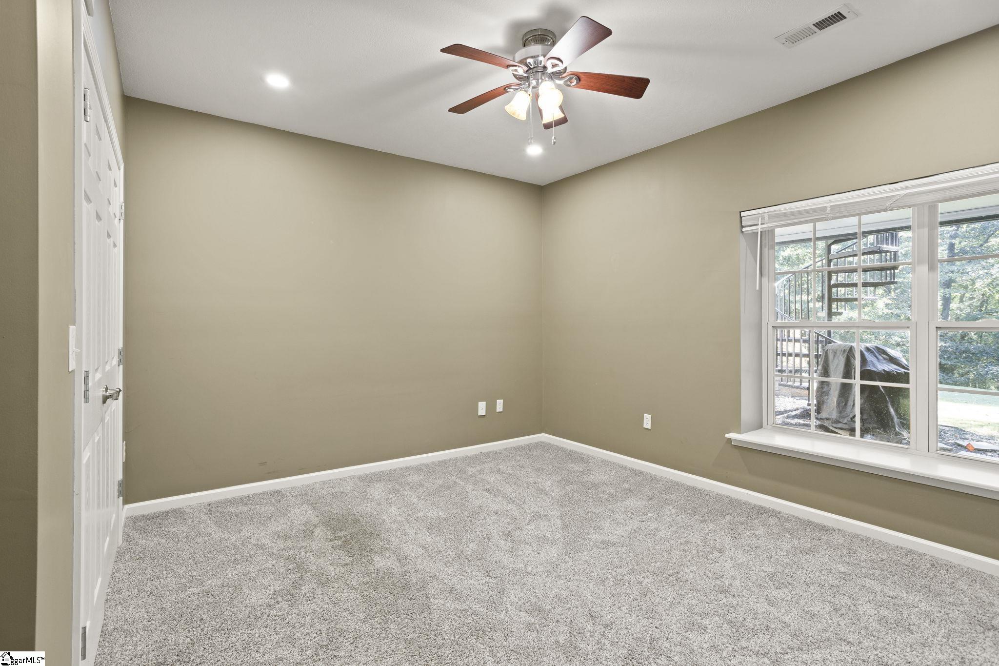 29 Philips Meadow Way Travelers Rest, SC 29690-8706