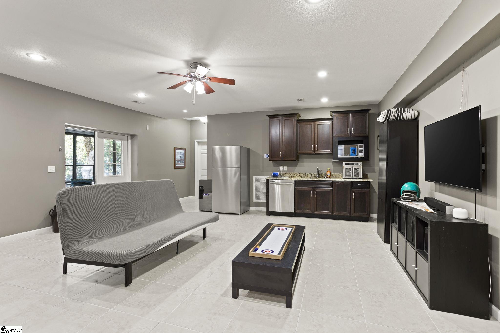 29 Philips Meadow Way Travelers Rest, SC 29690-8706