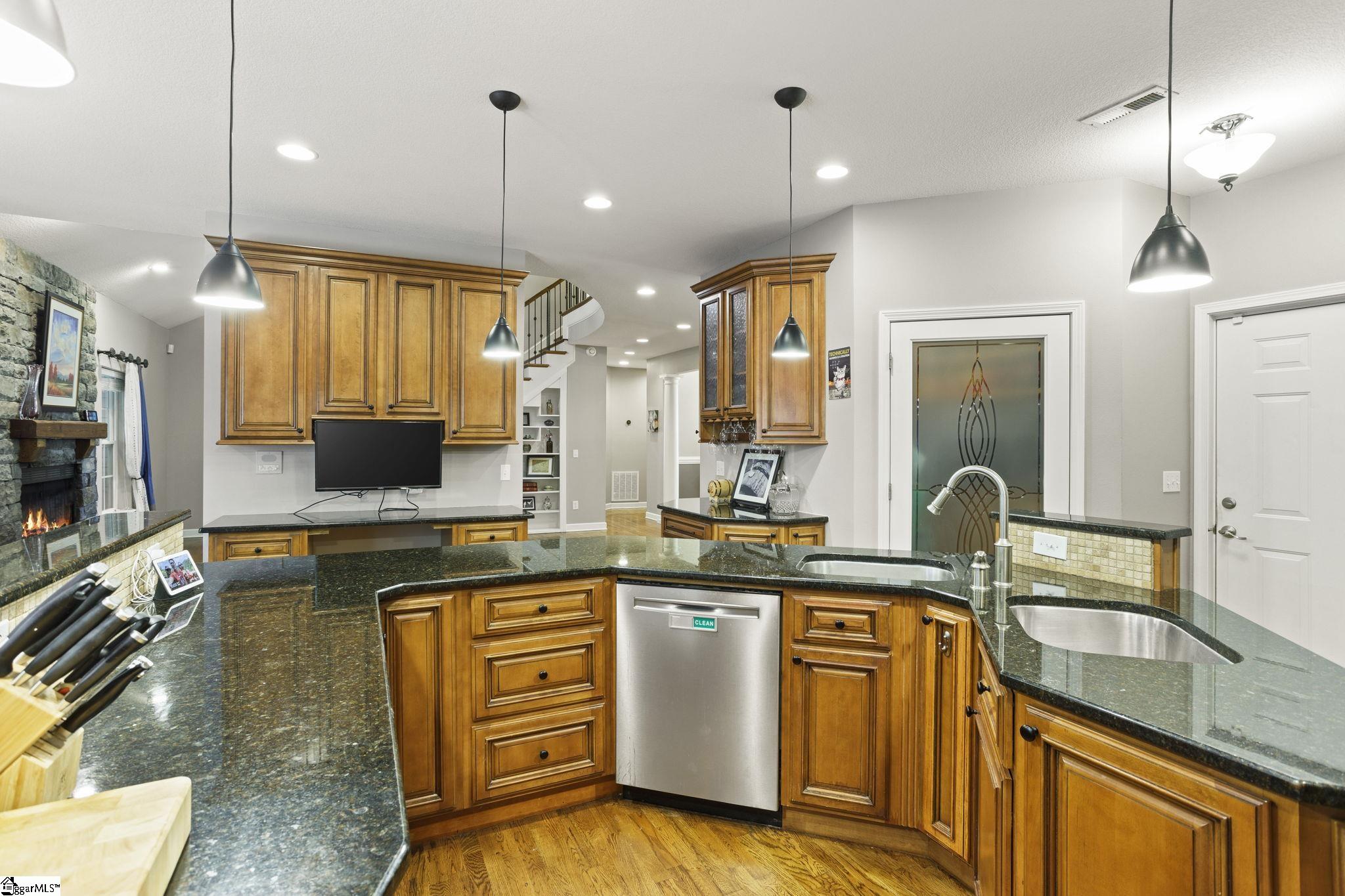 29 Philips Meadow Way Travelers Rest, SC 29690-8706