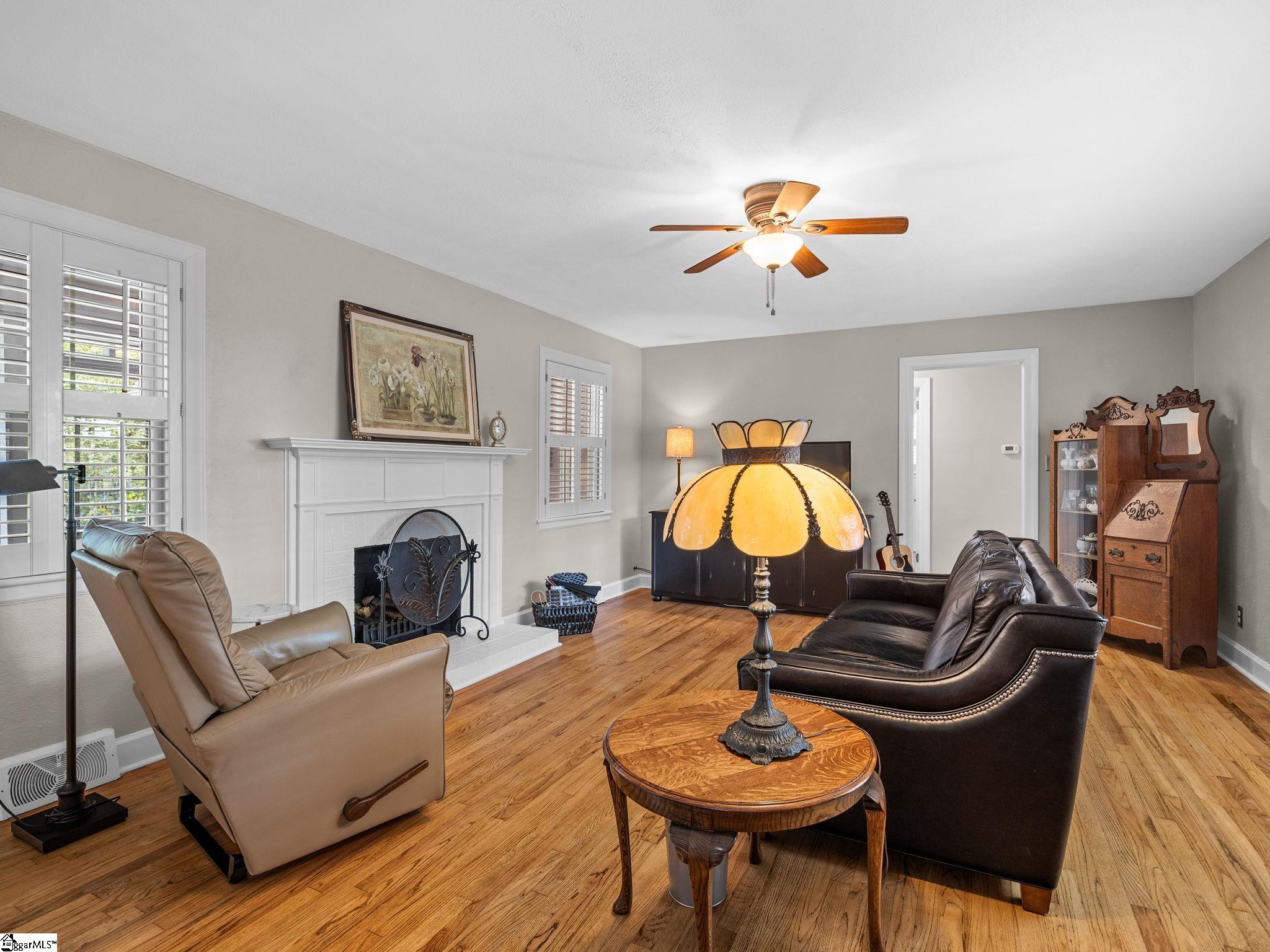 233 W Durham Street Landrum, SC 29356