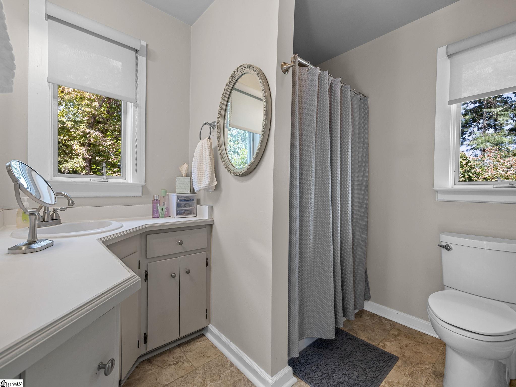 233 W Durham Street Landrum, SC 29356