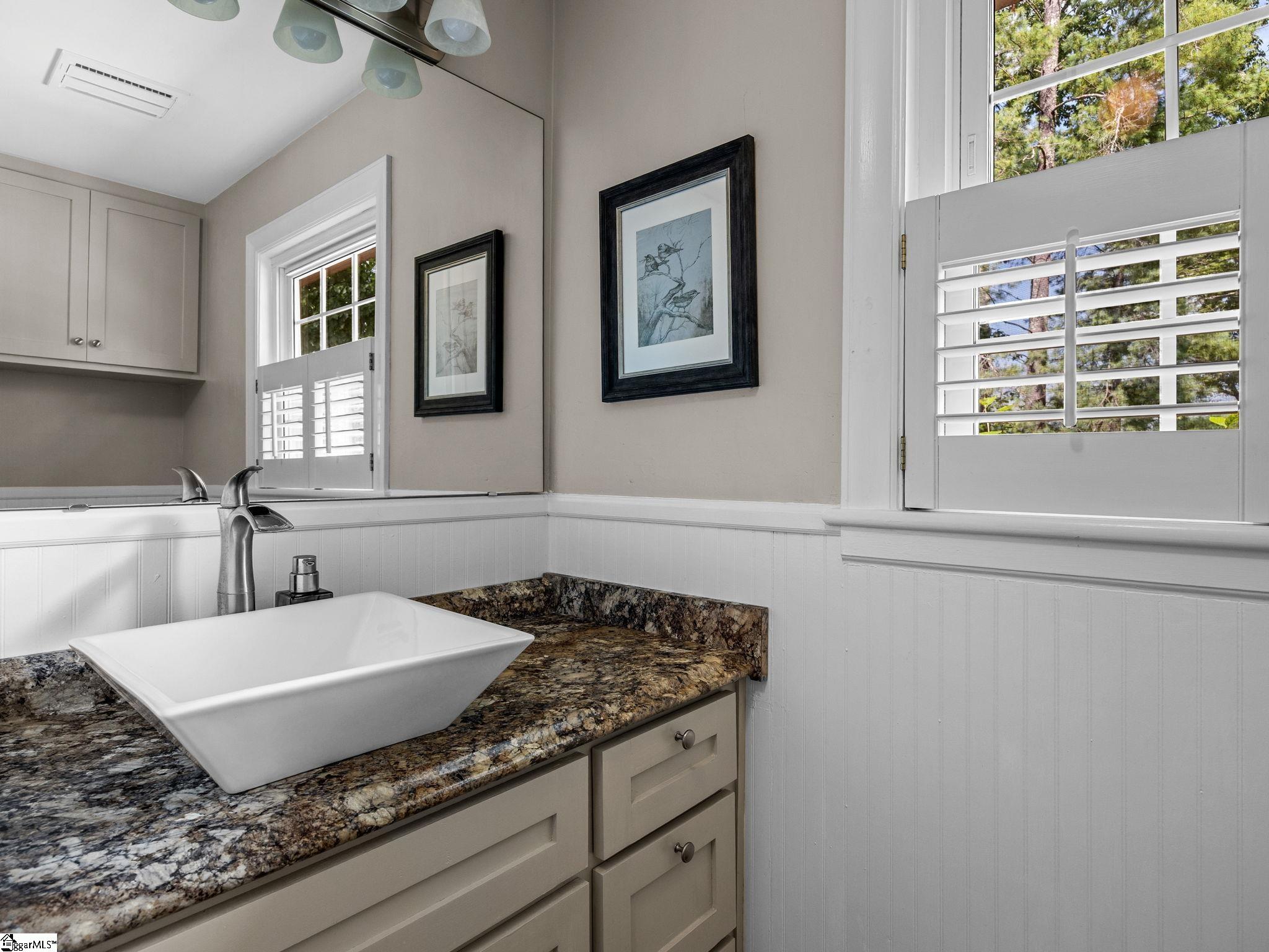 233 W Durham Street Landrum, SC 29356