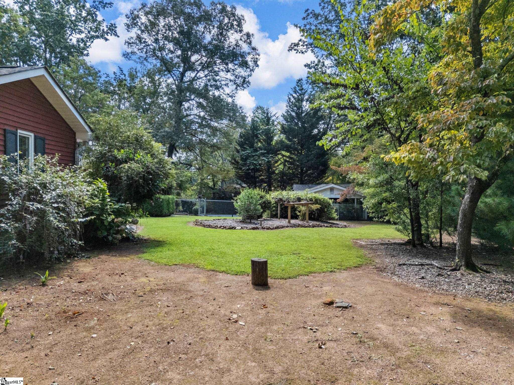 233 W Durham Street Landrum, SC 29356