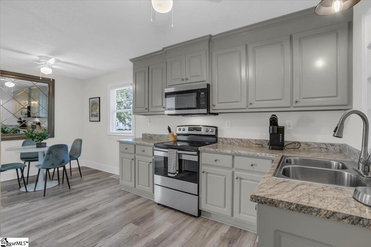 322 Pine Street Greer, SC 29650