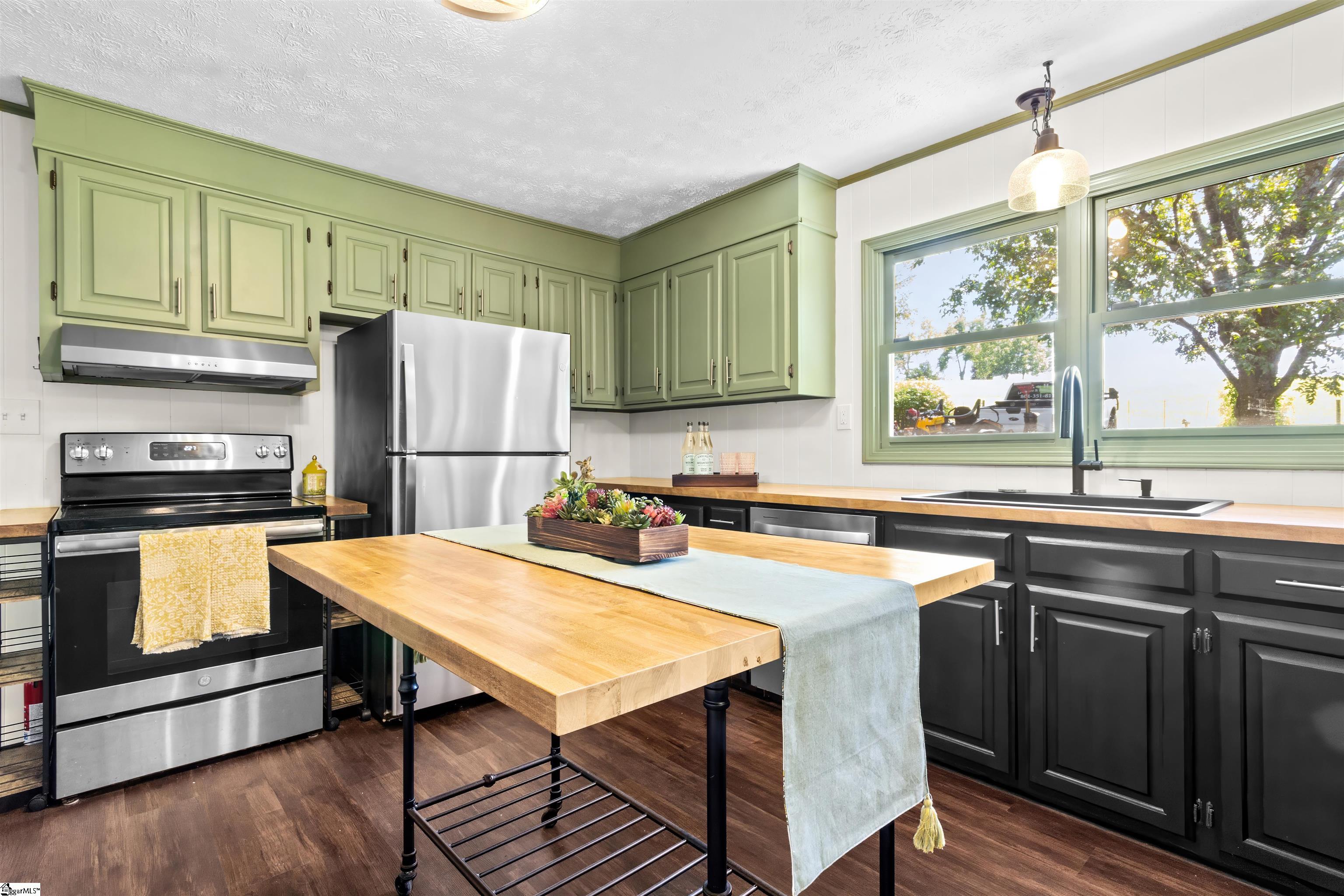 1121 Ireland Road Pickens, SC 29671