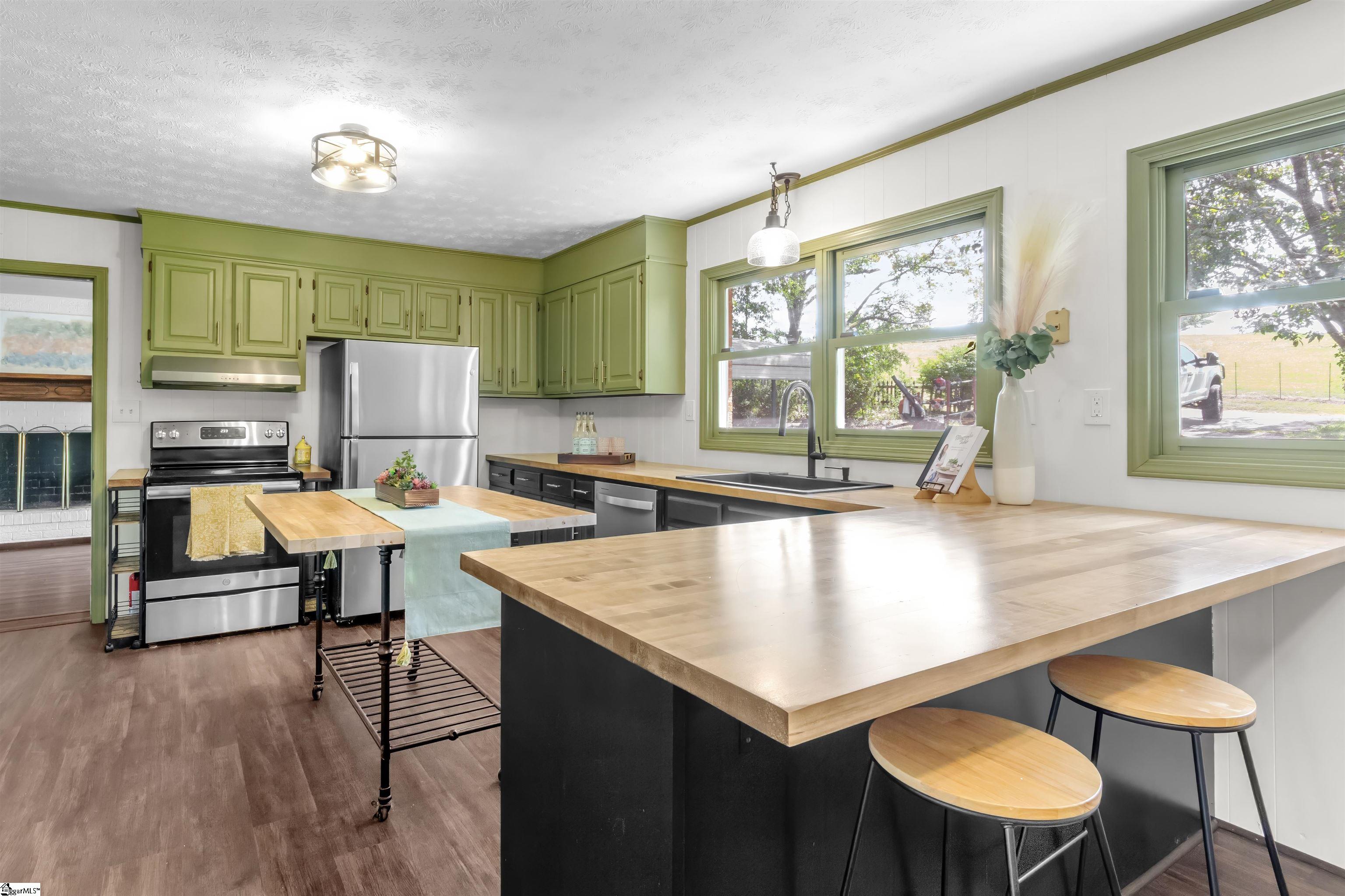 1121 Ireland Road Pickens, SC 29671
